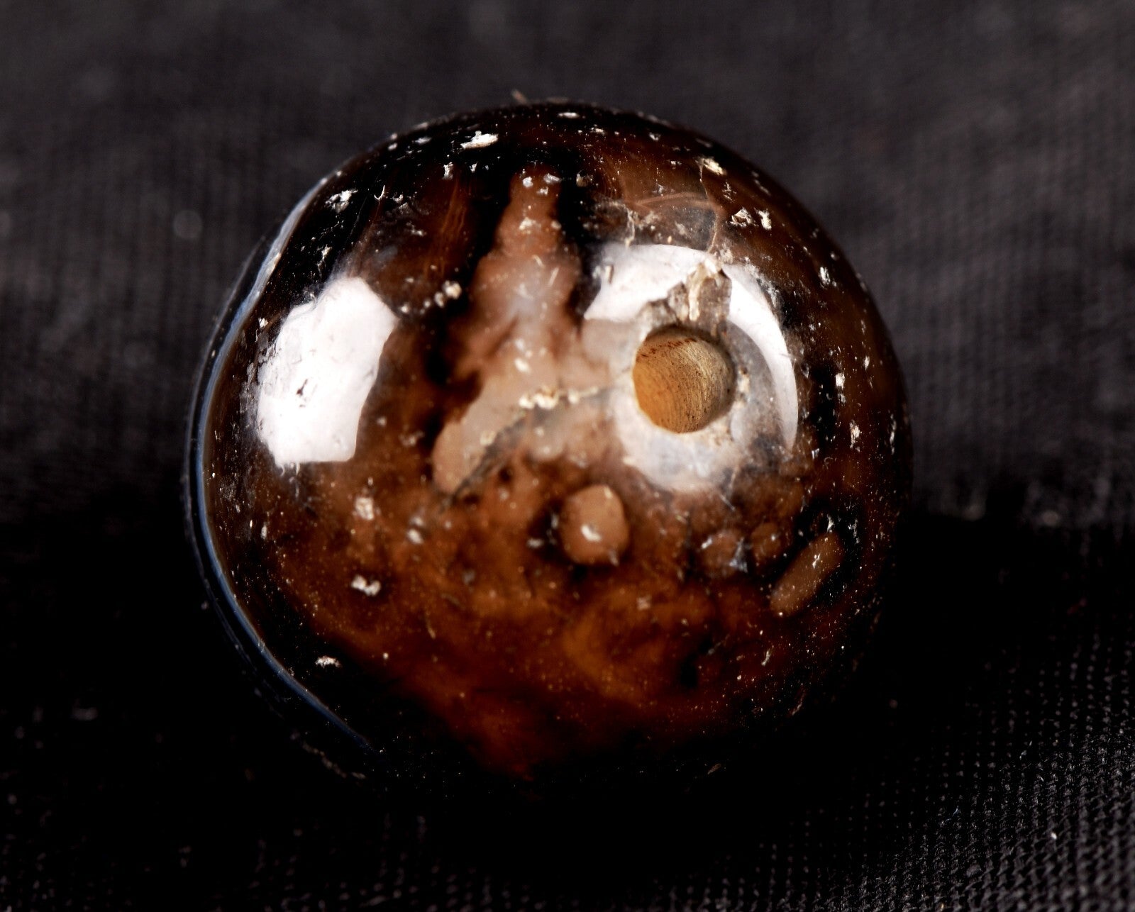 Mystic old black sulemani  dzi/bhaisajyaguru/shaman bead with  reach patina#7346