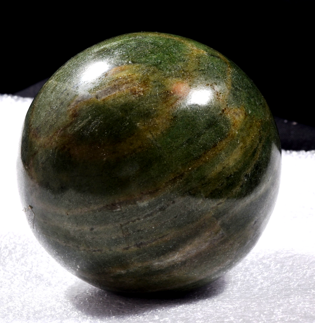 green aventurian sphere prosperity creativity /imagination  /success  #1008