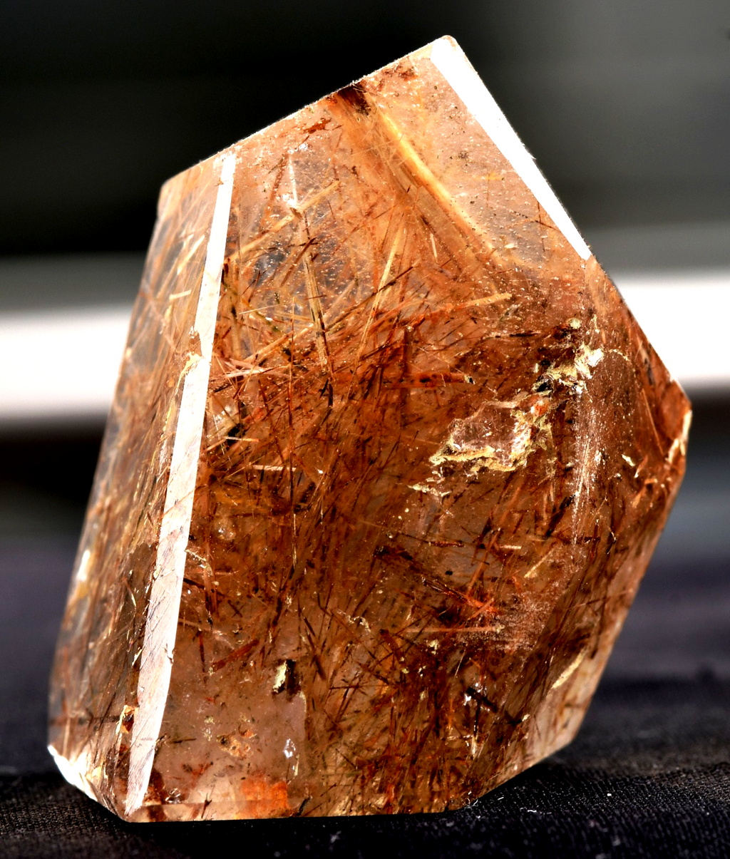 Golden  rutile  mystic form  cleans aura,scrying,removes negative energy#8202