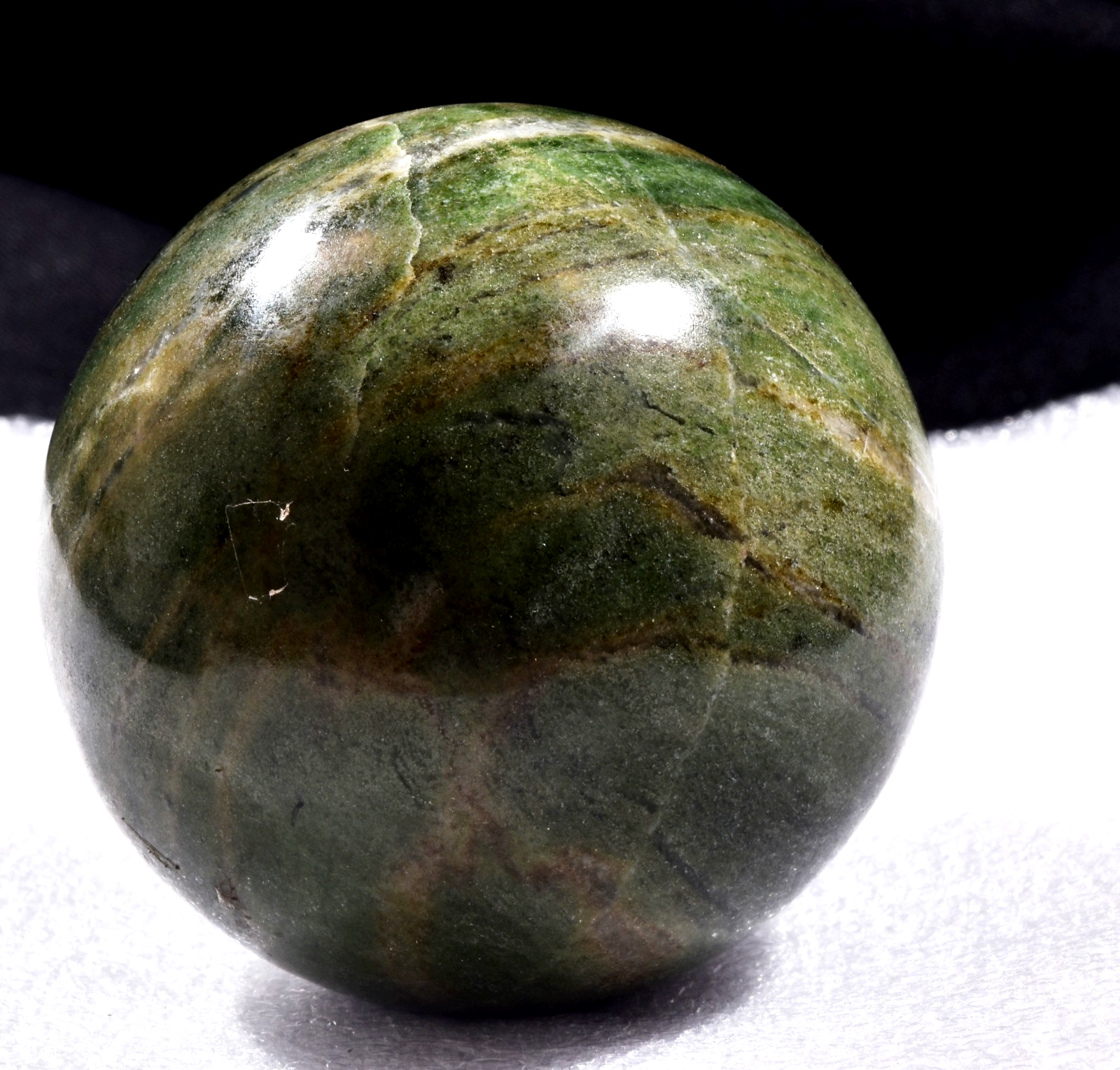 green aventurian sphere prosperity creativity /imagination  /success  #1008