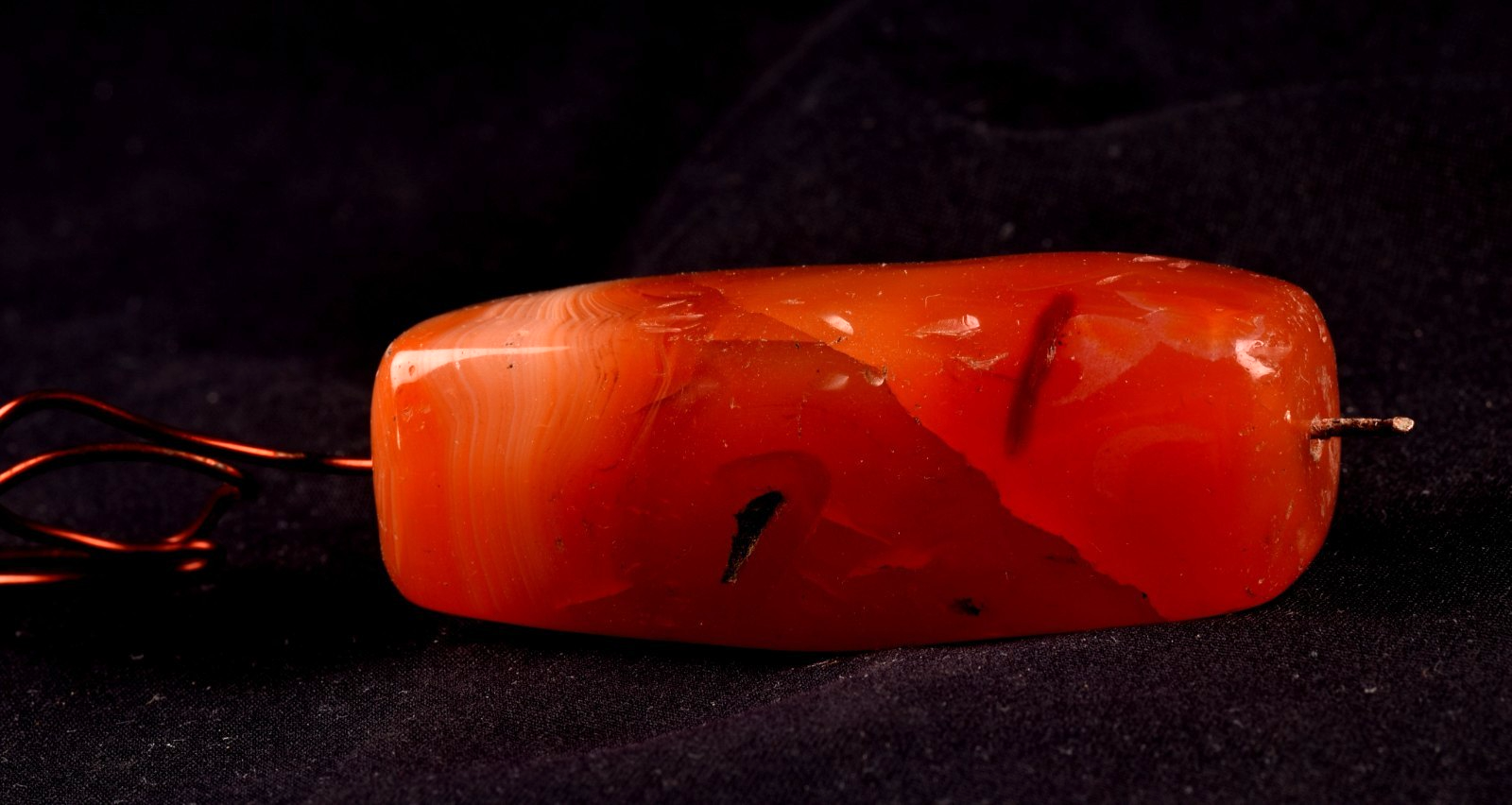 old  pema raka carnelian  sulemani  dzi/bhaisajyaguru/ senctified bead  #8054