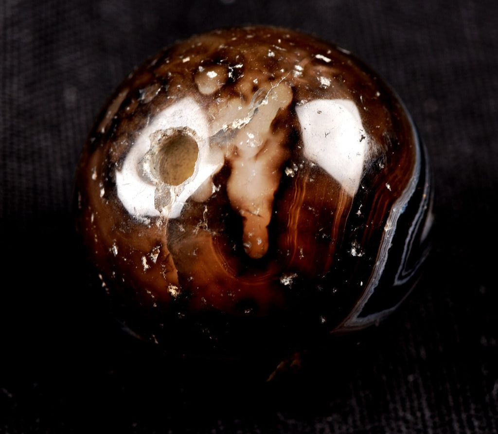 Mystic old black sulemani  dzi/bhaisajyaguru/shaman bead with  reach patina#7346