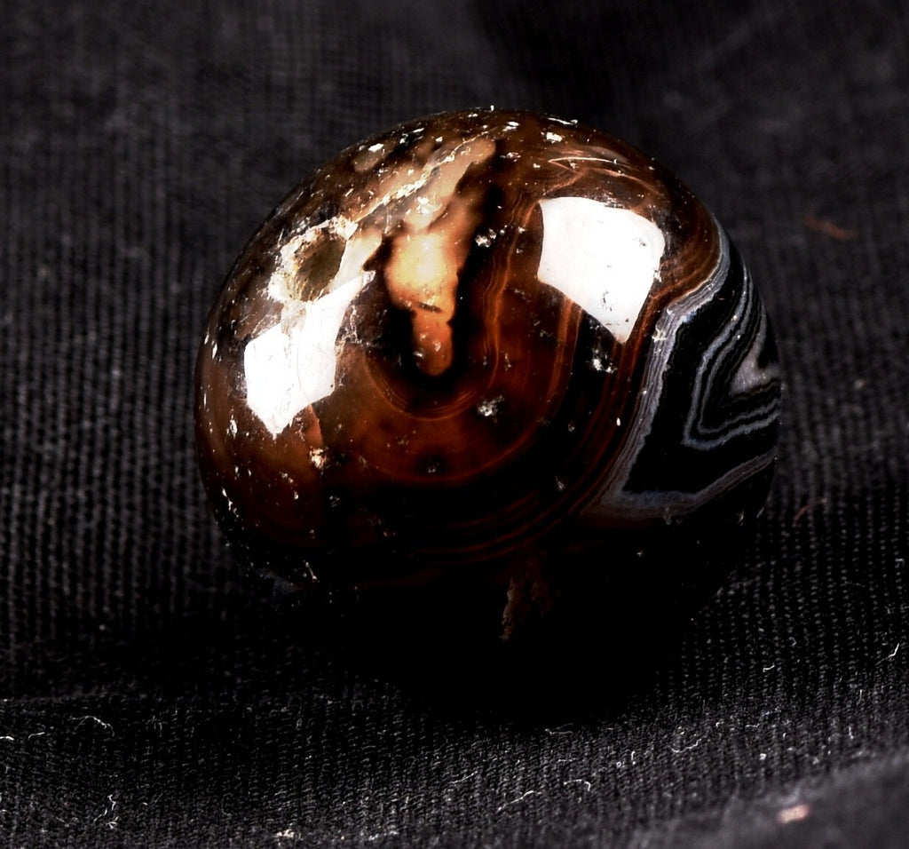 Mystic old black sulemani  dzi/bhaisajyaguru/shaman bead with  reach patina#7346