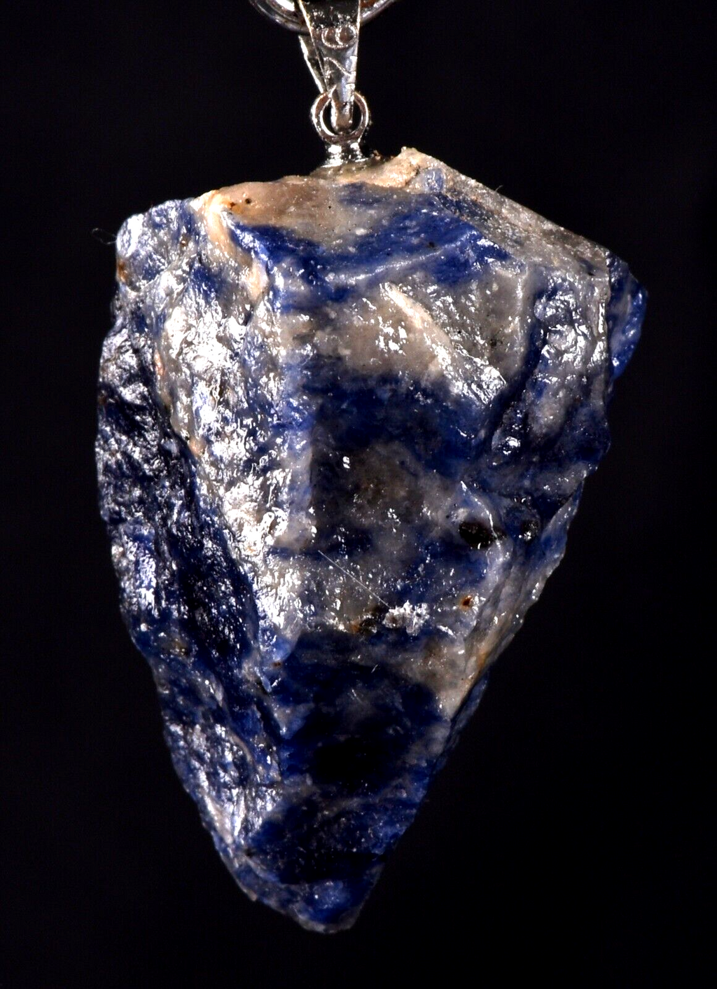Sodalite-blue/purple pendant insight & mental enhancement, intuition #7902