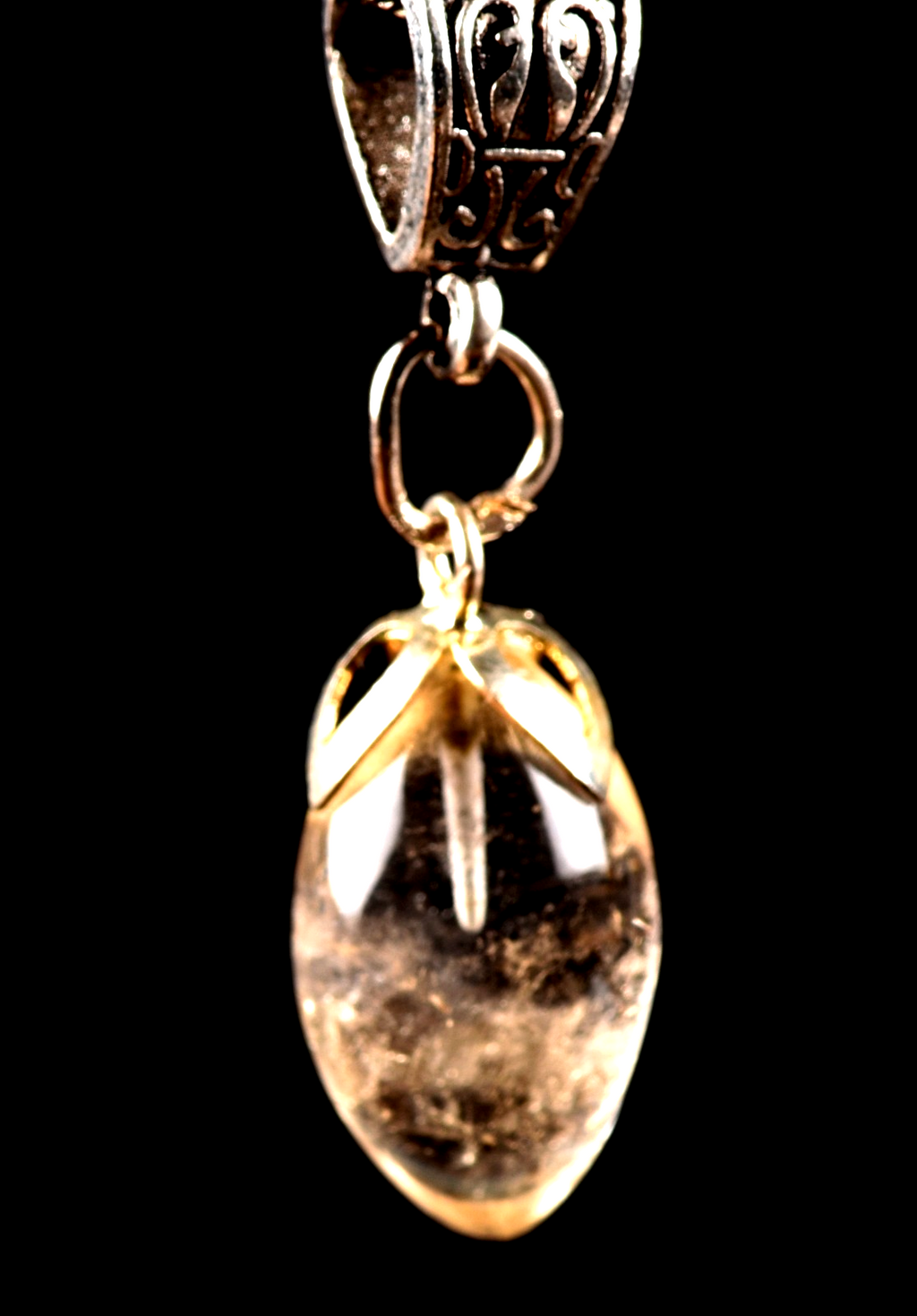 satyaloka    scrying  tiny lingam +chain meditatio fairies  # 7831
