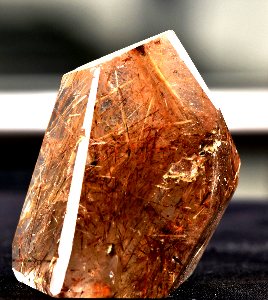 Golden  rutile  mystic form  cleans aura,scrying,removes negative energy#8202