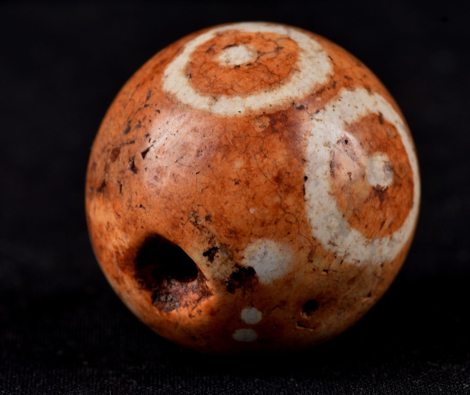 Mystic old pumtek  dzi/bhaisajyaguru/ ''evil eye'  bead with  reach patina #7798