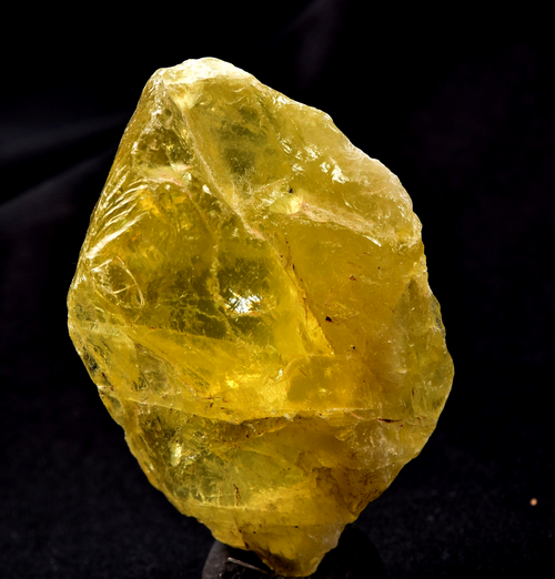 Beautiful Lemon Quartz free form *Clarity *Communication *Balance *Happiness8195