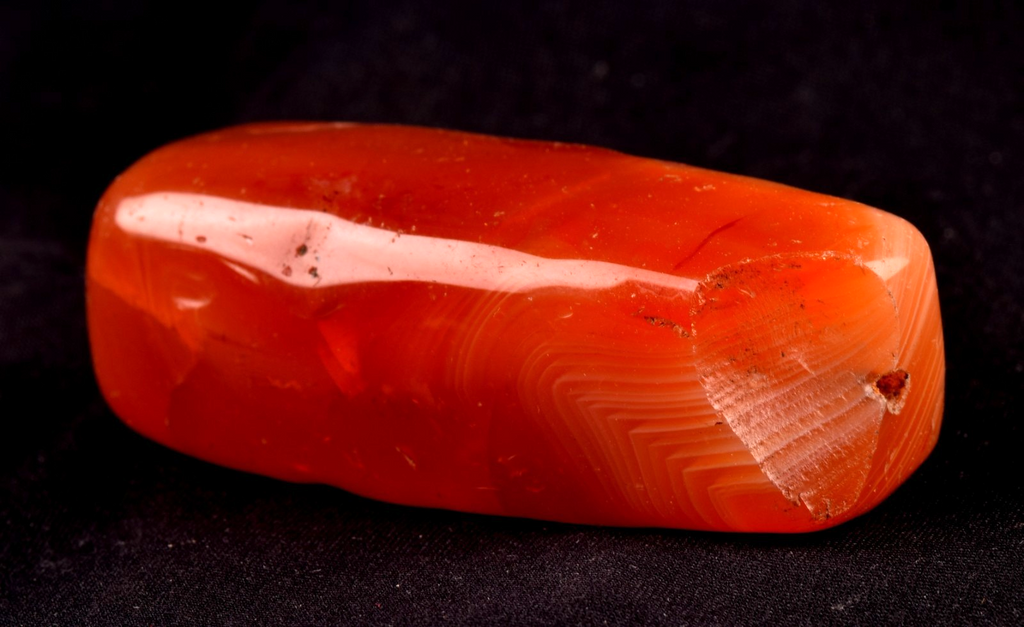 old  pema raka carnelian  sulemani  dzi/bhaisajyaguru/ senctified bead  #8054