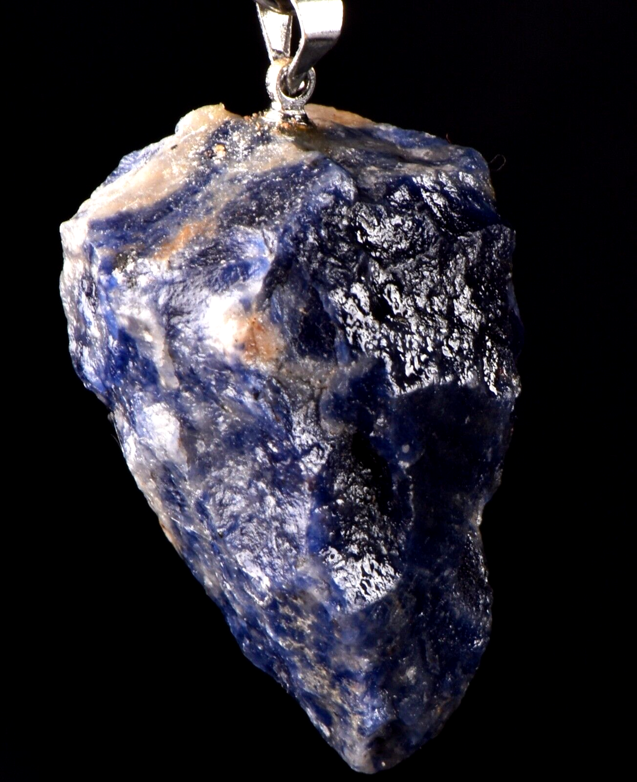 Sodalite-blue/purple pendant insight & mental enhancement, intuition #7902