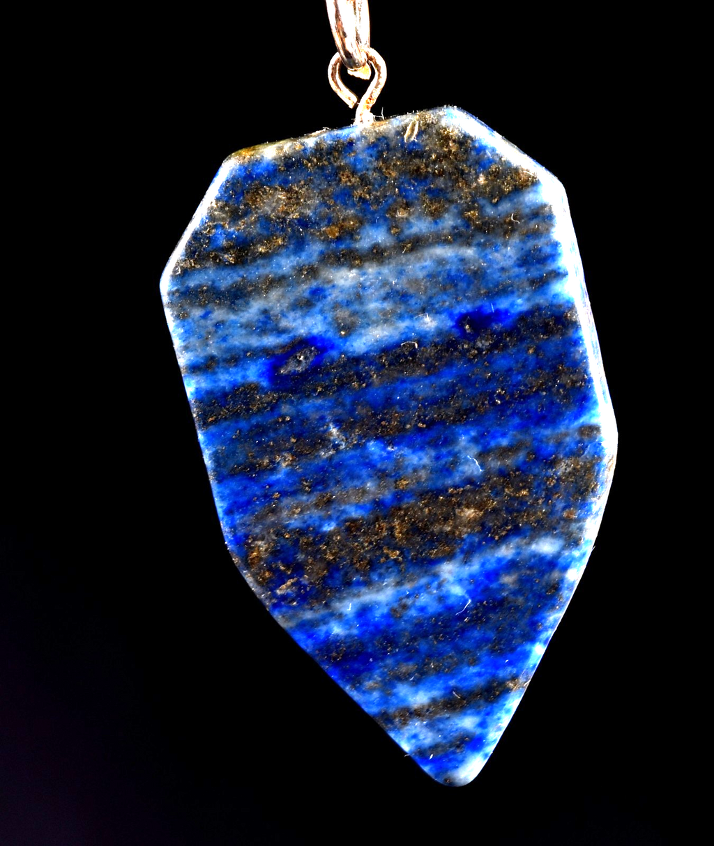 lapiz lazuli pandent  psychic attacks, honesty ,compassion 7996