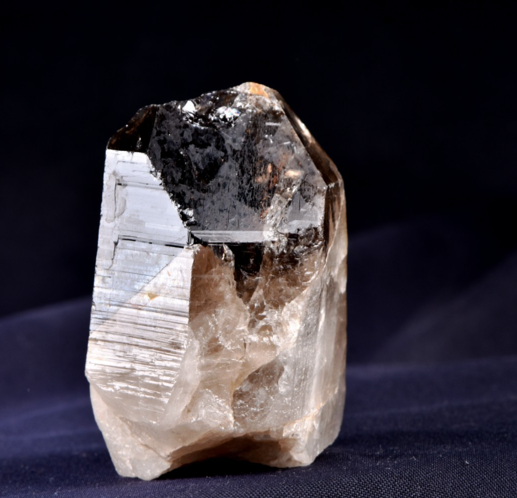 Morion Black LEMURIAN Raw Self Healed warrior Natural Smoky Master Crystal 8167
