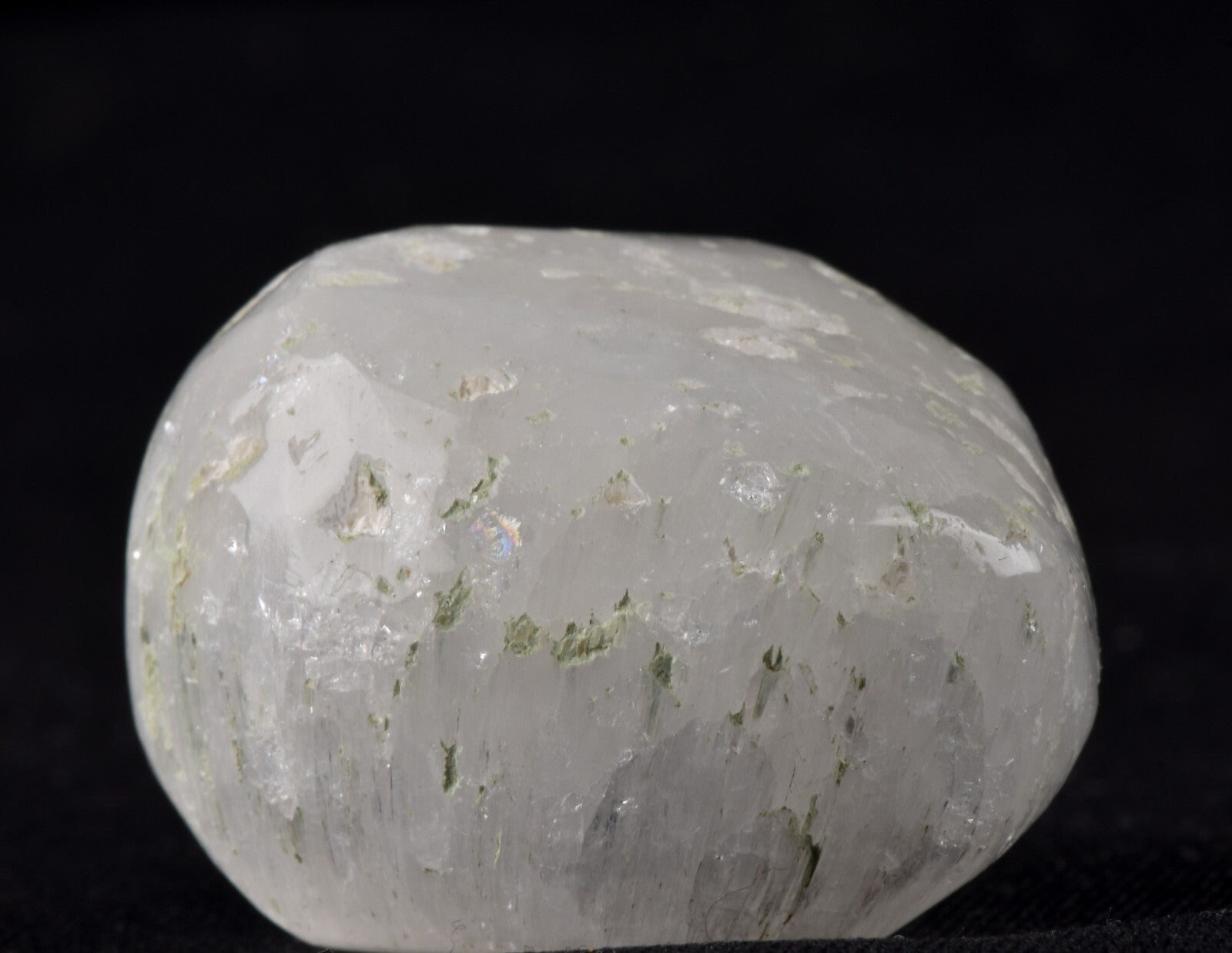 Scolecite tumble a third eye meditation synergy 12 crystal chakra   # 7554