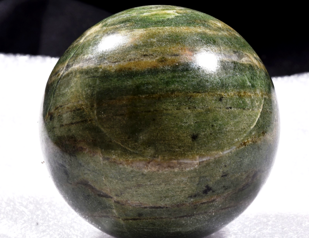 green aventurian sphere prosperity creativity /imagination  /success  #1008