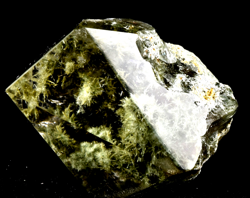 Himalayan cool green world crystal lodolite garden scrying meditation #7873