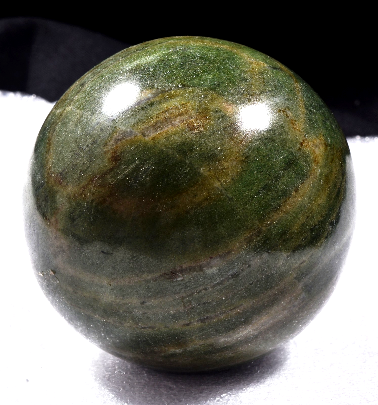 green aventurian sphere prosperity creativity /imagination  /success  #1008