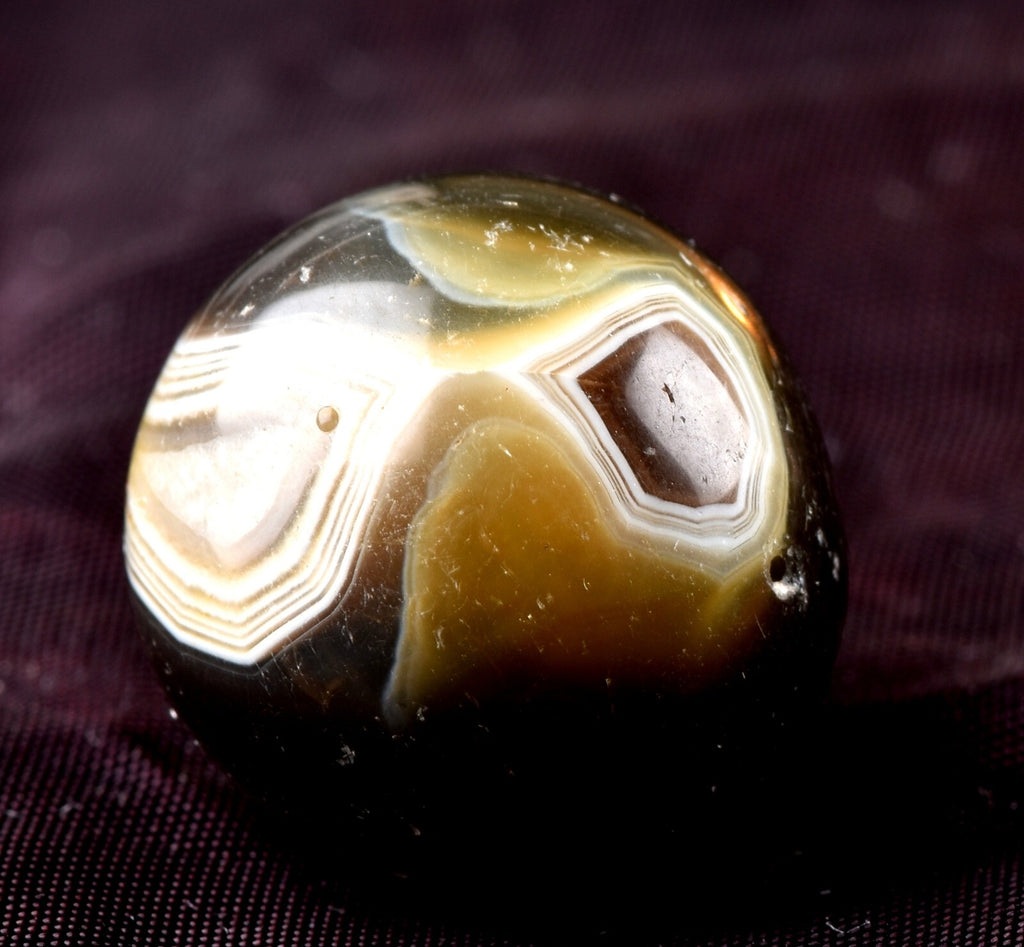 Mystic old sulemani  dzi/bhaisajyaguru/ shaman bead with  reach patina #7388