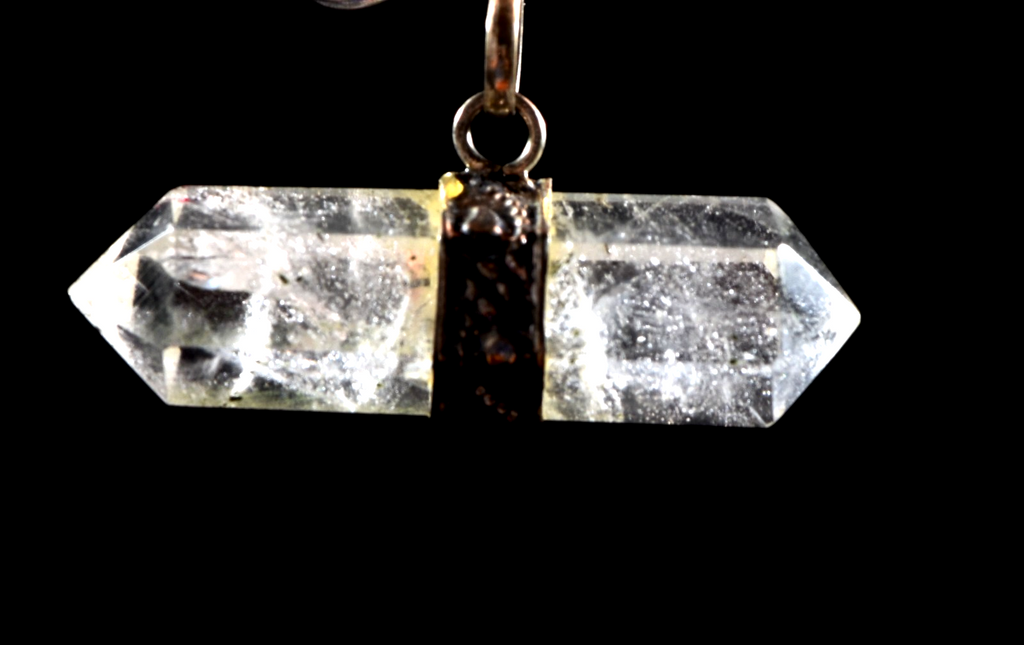 Satyaloka satyamani  region quartz double terminated pendant synergy 12  #1026
