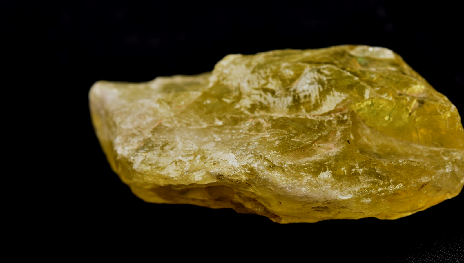 Beautiful Lemon Quartz free form *Clarity *Communication *Balance *Happiness8195