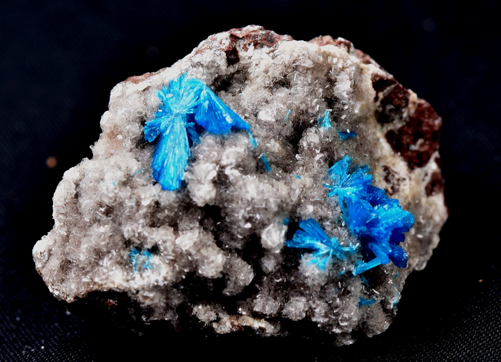 Pentagonite crystal  on heulandite base  third eye and crown chakra 8188