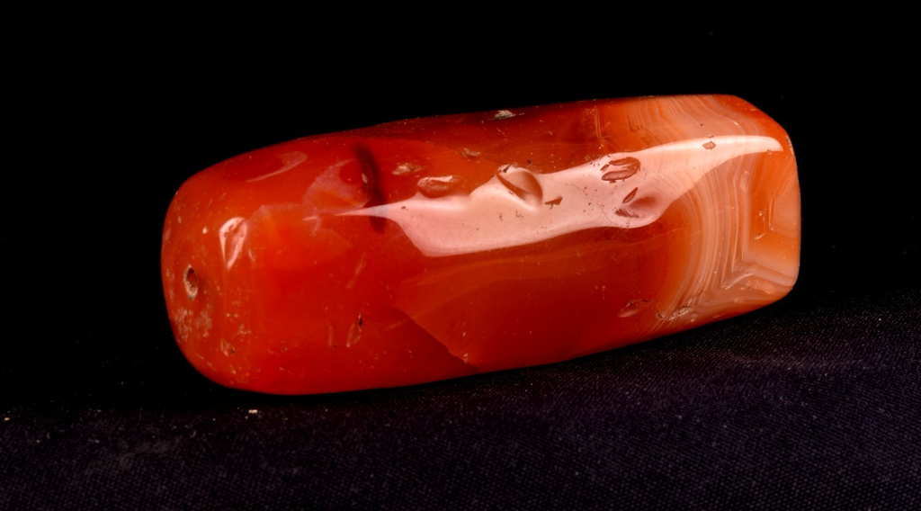old  pema raka carnelian  sulemani  dzi/bhaisajyaguru/ senctified bead  #8054