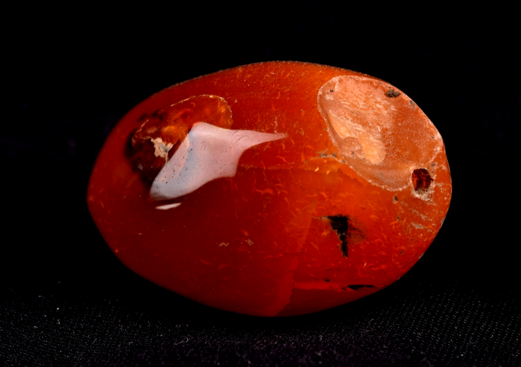 old mystic Carnelian pema raka  bead ''sanctified scar'', medicine man # 8027