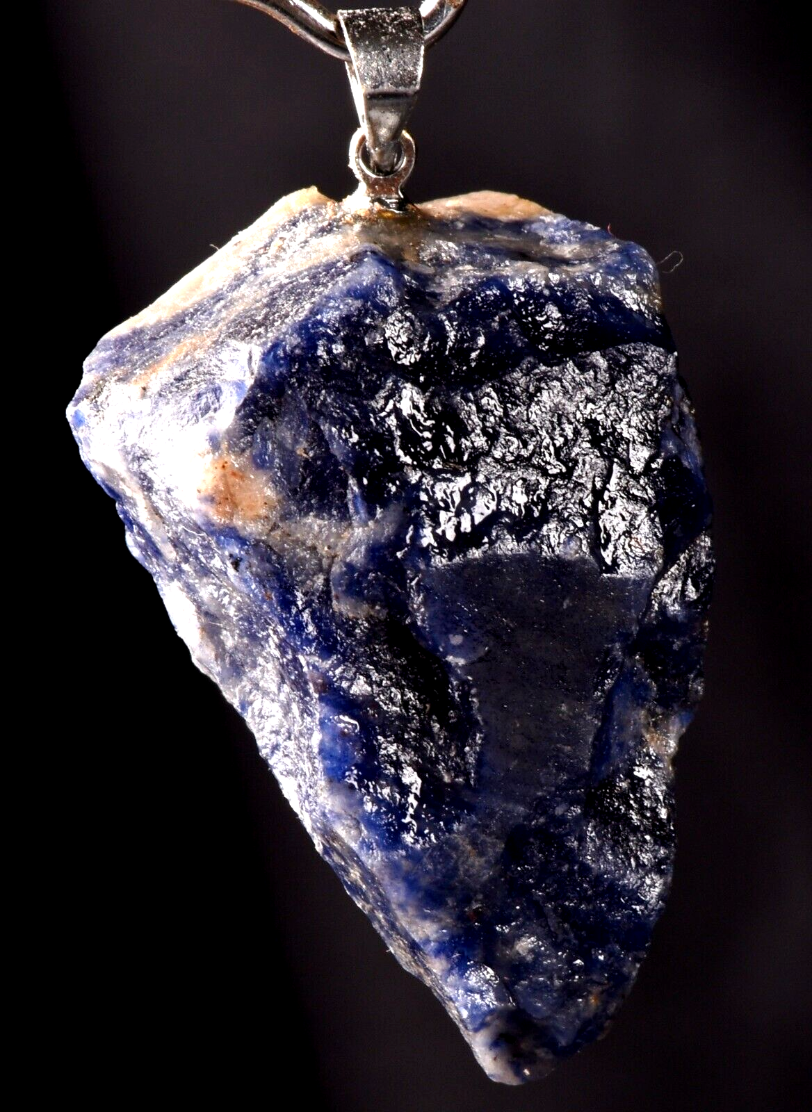 Sodalite-blue/purple pendant insight & mental enhancement, intuition #7902