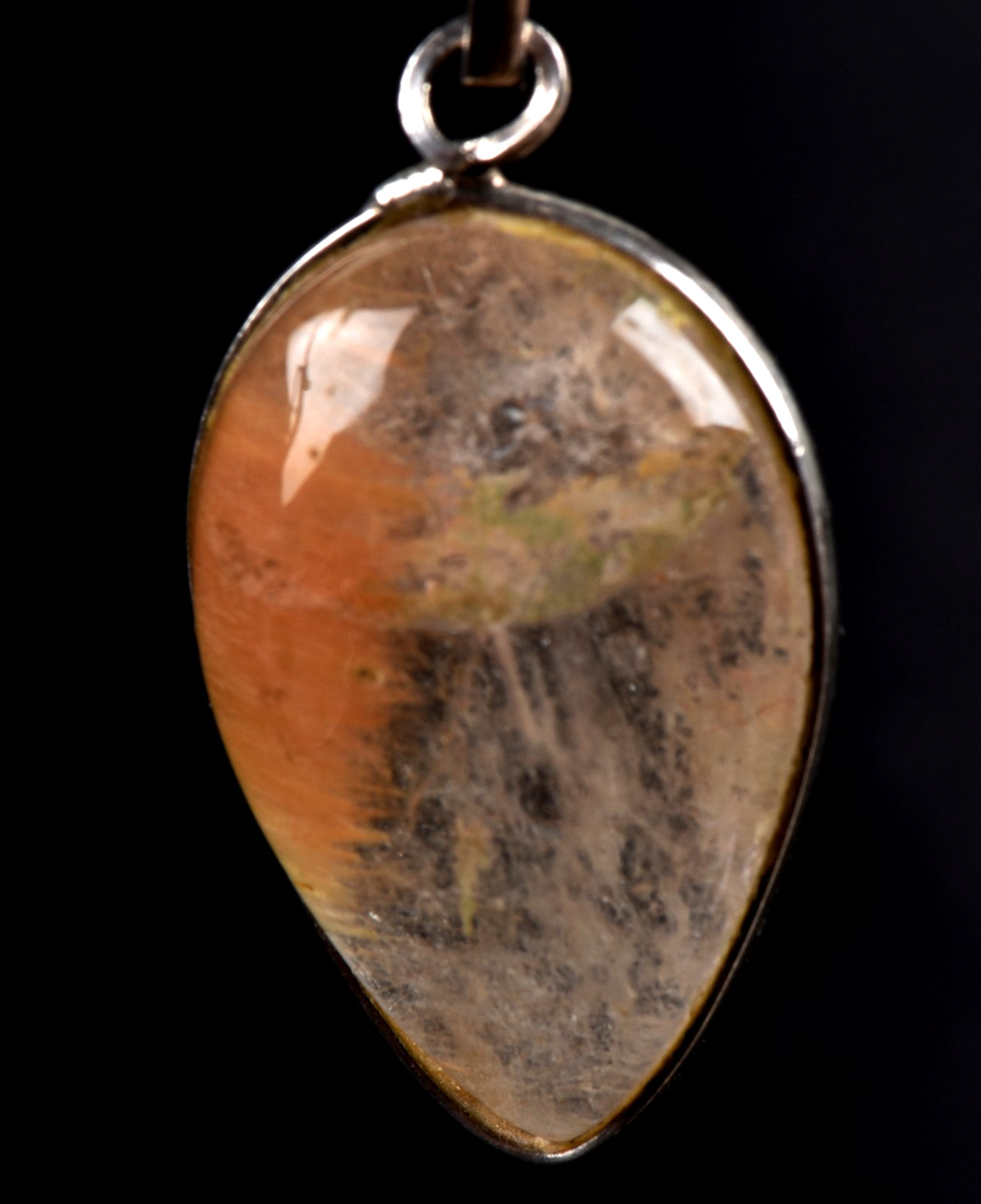 Golden  rutile  mystic pendant  cleans aura,scrying,removes negative energy#8212
