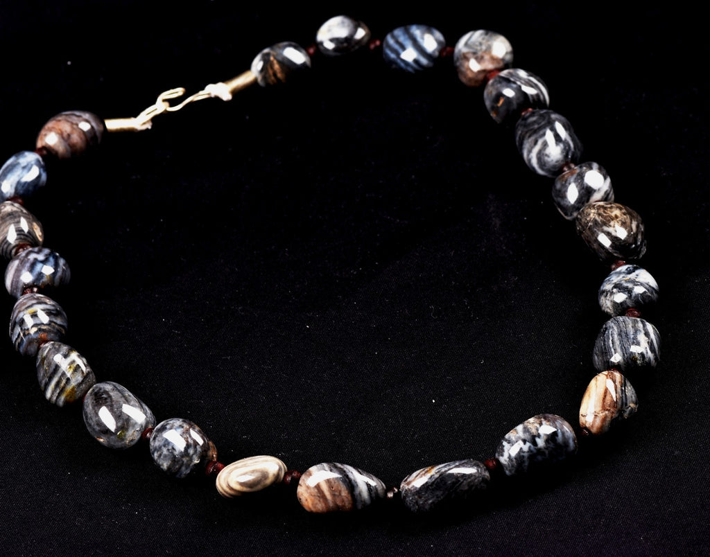 old sulemani  dzi/bhaisajyaguru/ shaman bead necklace with  reach patina #8144