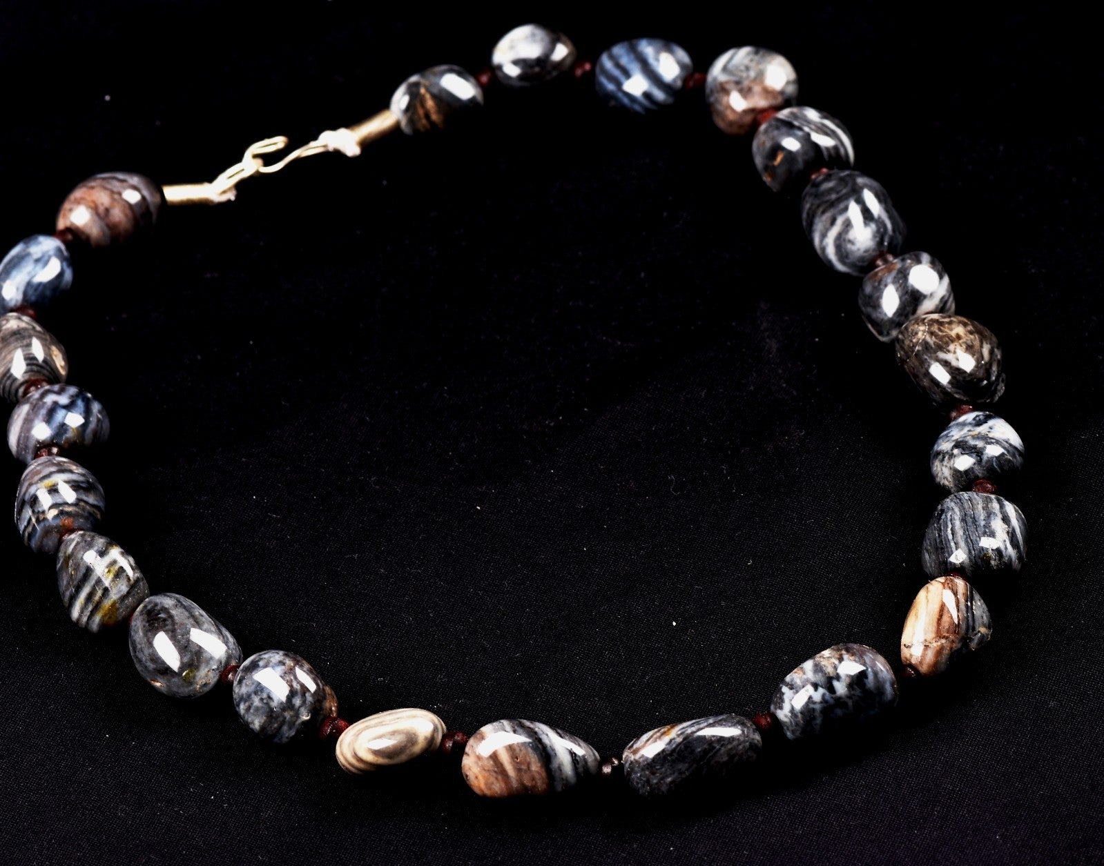old sulemani  dzi/bhaisajyaguru/ shaman bead necklace with  reach patina #8144