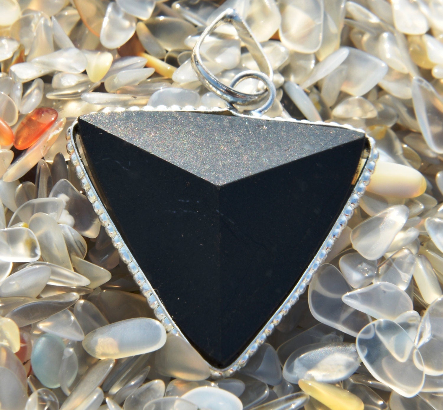Black tourmaline  three side pointed pendant dispelling fear,obsession,neurosis