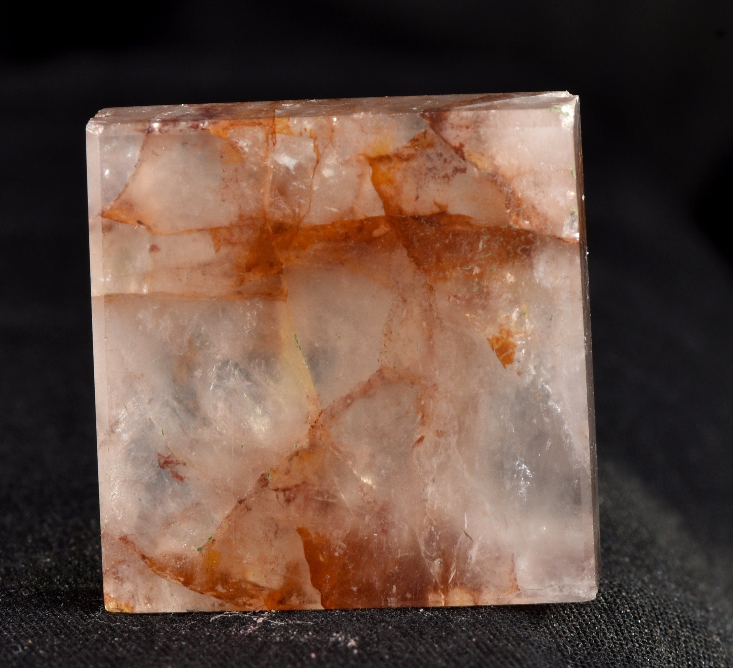 Himalayan red quartz agnitite  square  plate  supra mental manifestation  ''Himalayan wisdom'' for pocket/purse  6444