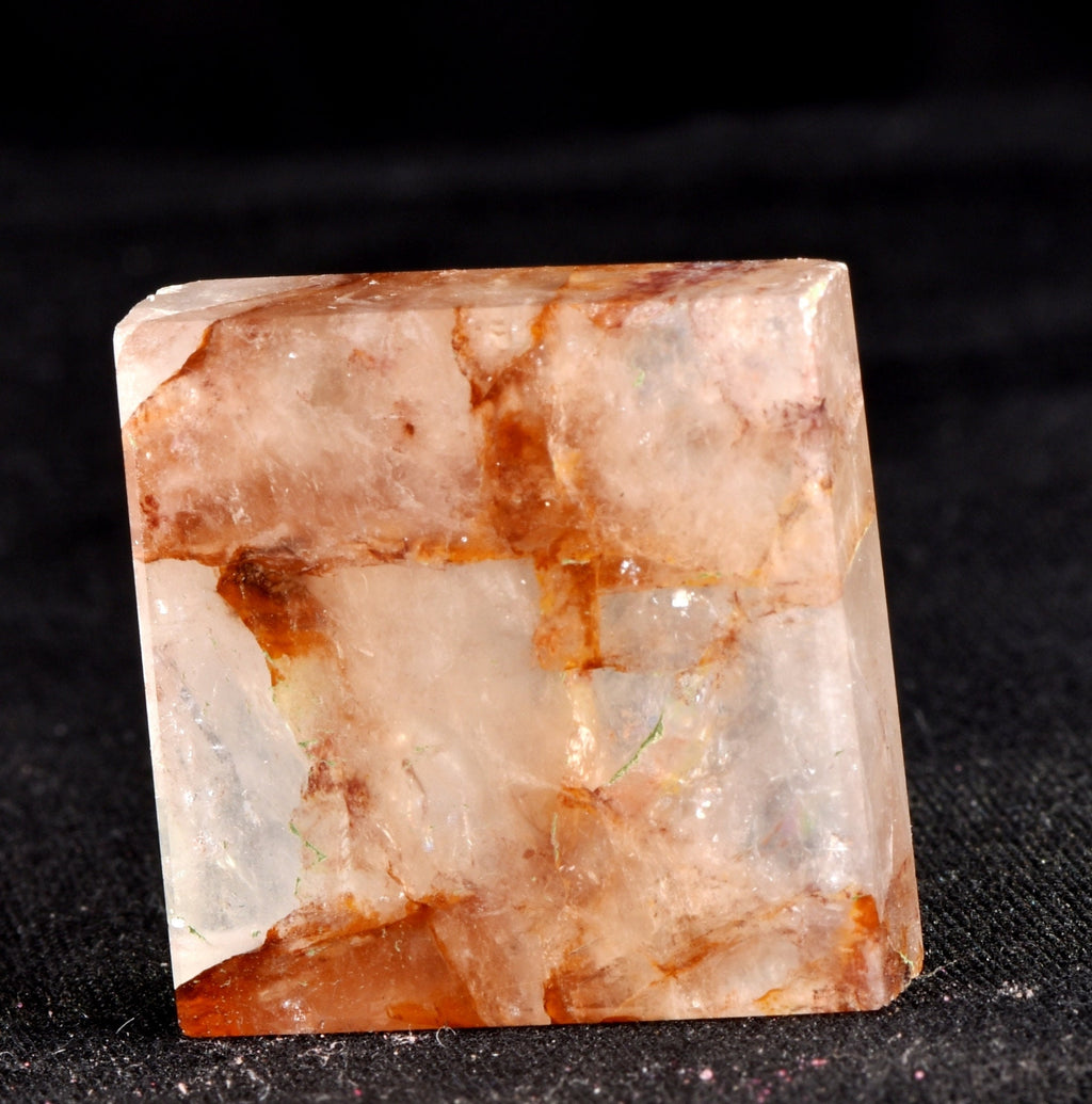 Himalayan red quartz agnitite  square  plate  supra mental manifestation  ''Himalayan wisdom'' for pocket/purse  6444