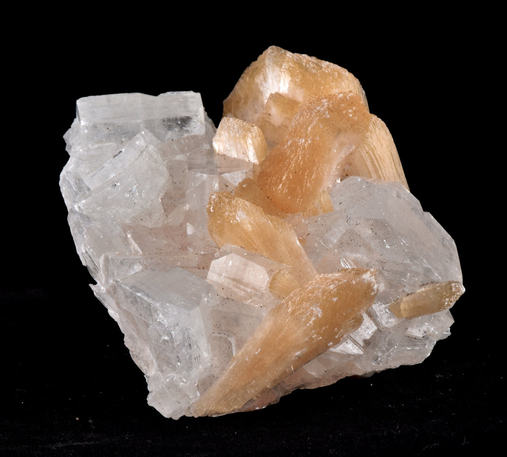 sparkling Apophyllite with stilbite   psychic direction and guidance #7916