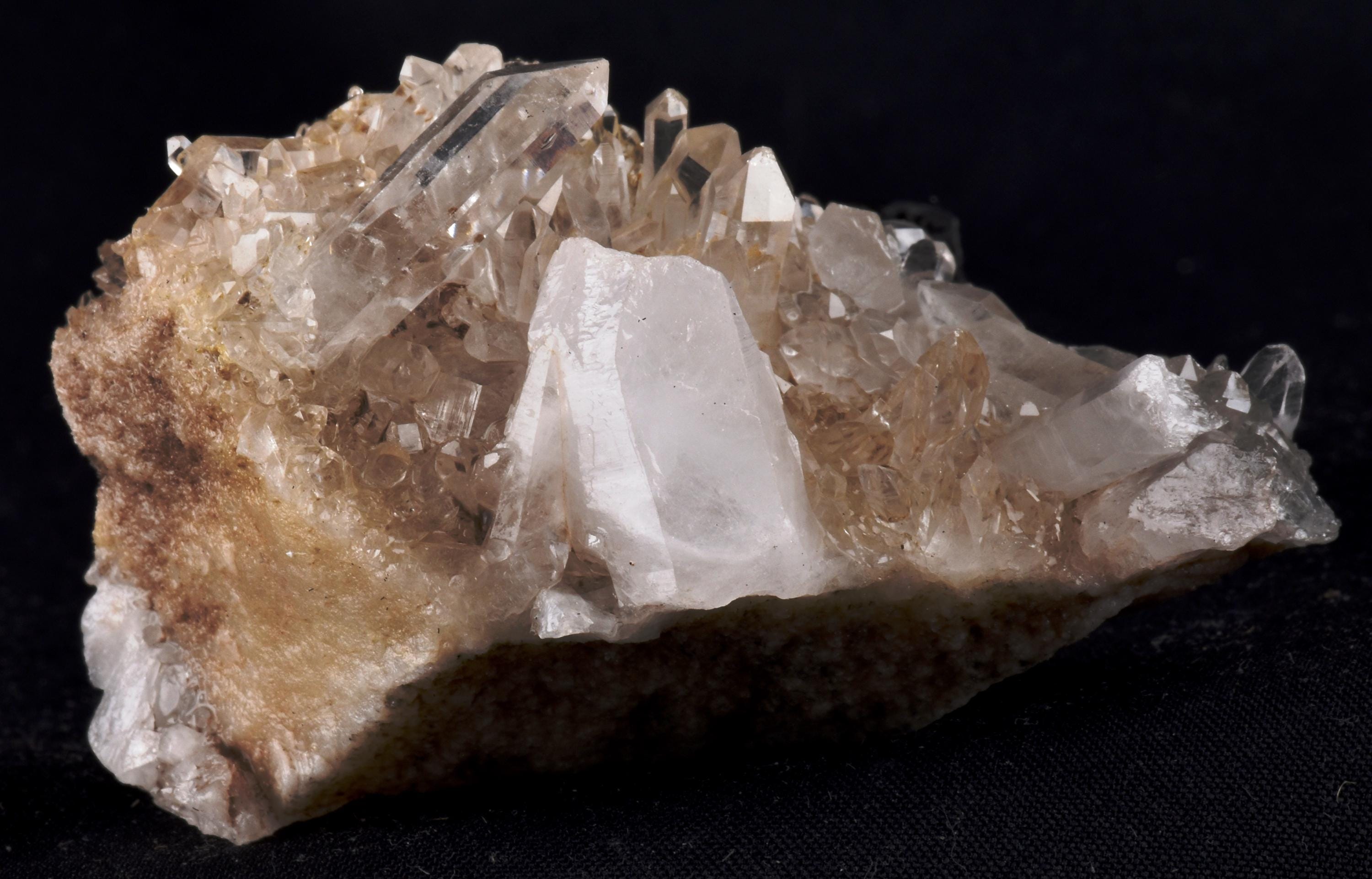Himalayan crystal  family floater holds sacred energy frequencies and the wisdom of ancient cultures. #7209