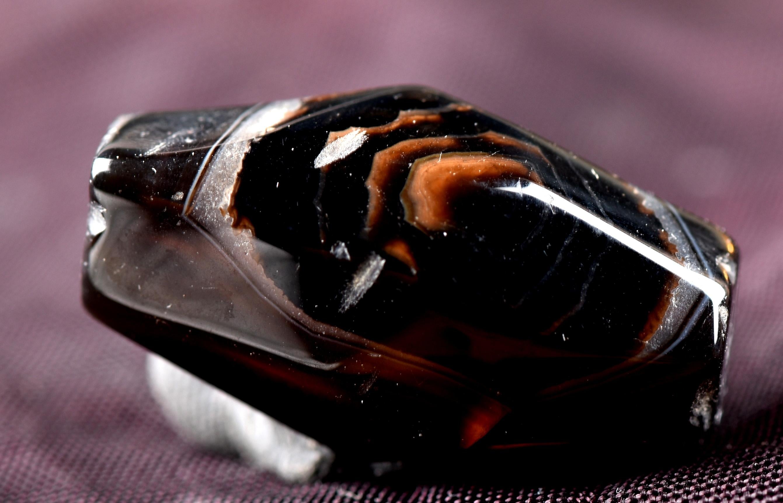 Mystic old  Sulemani  stone/dzi bead / bhaisajyaguru  shaman protection reach patina  #7389