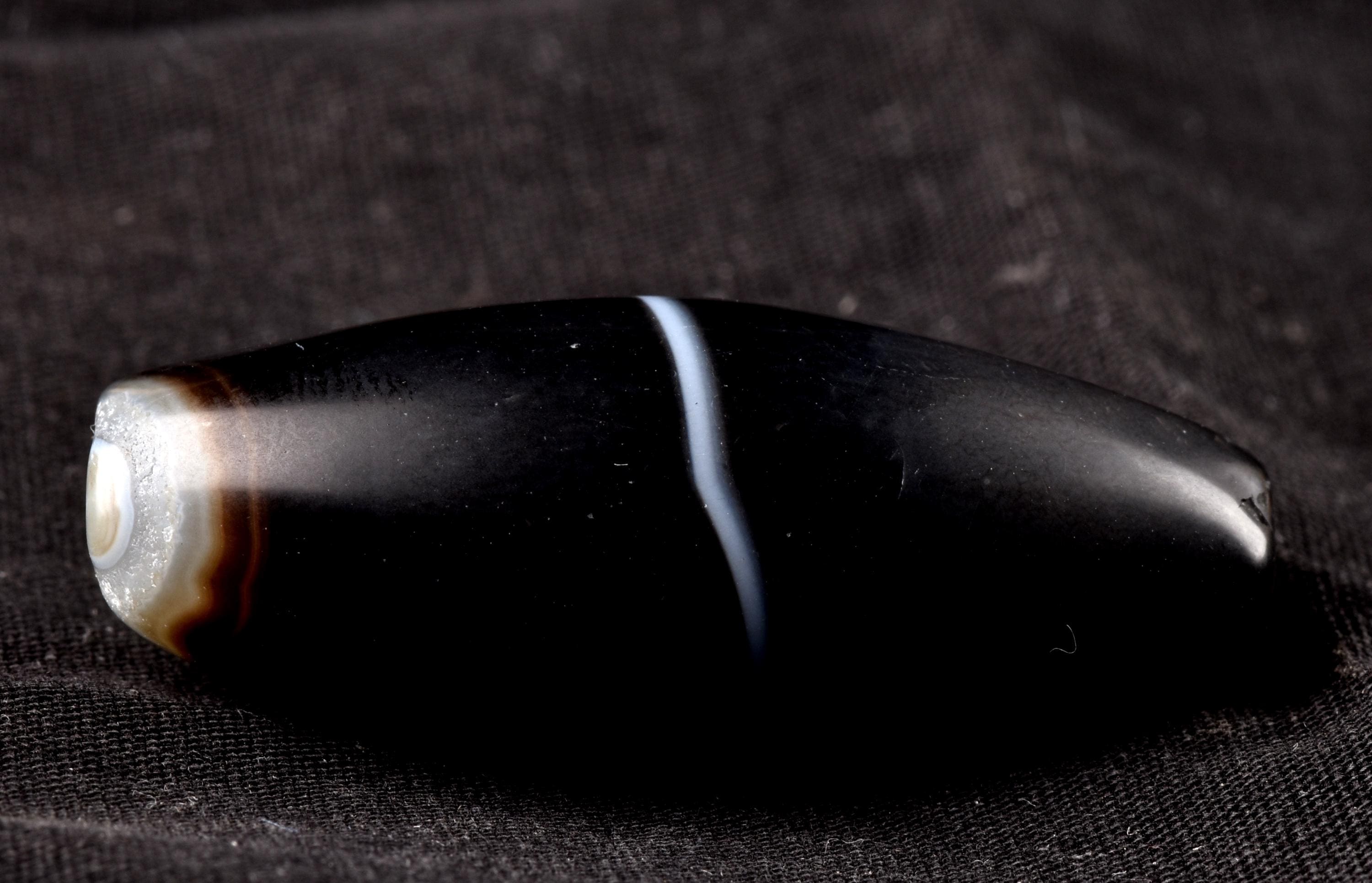 Mystic old  Sulemani  stone/dzi bead / bhaisajyaguru  shaman protection reach patina #7402