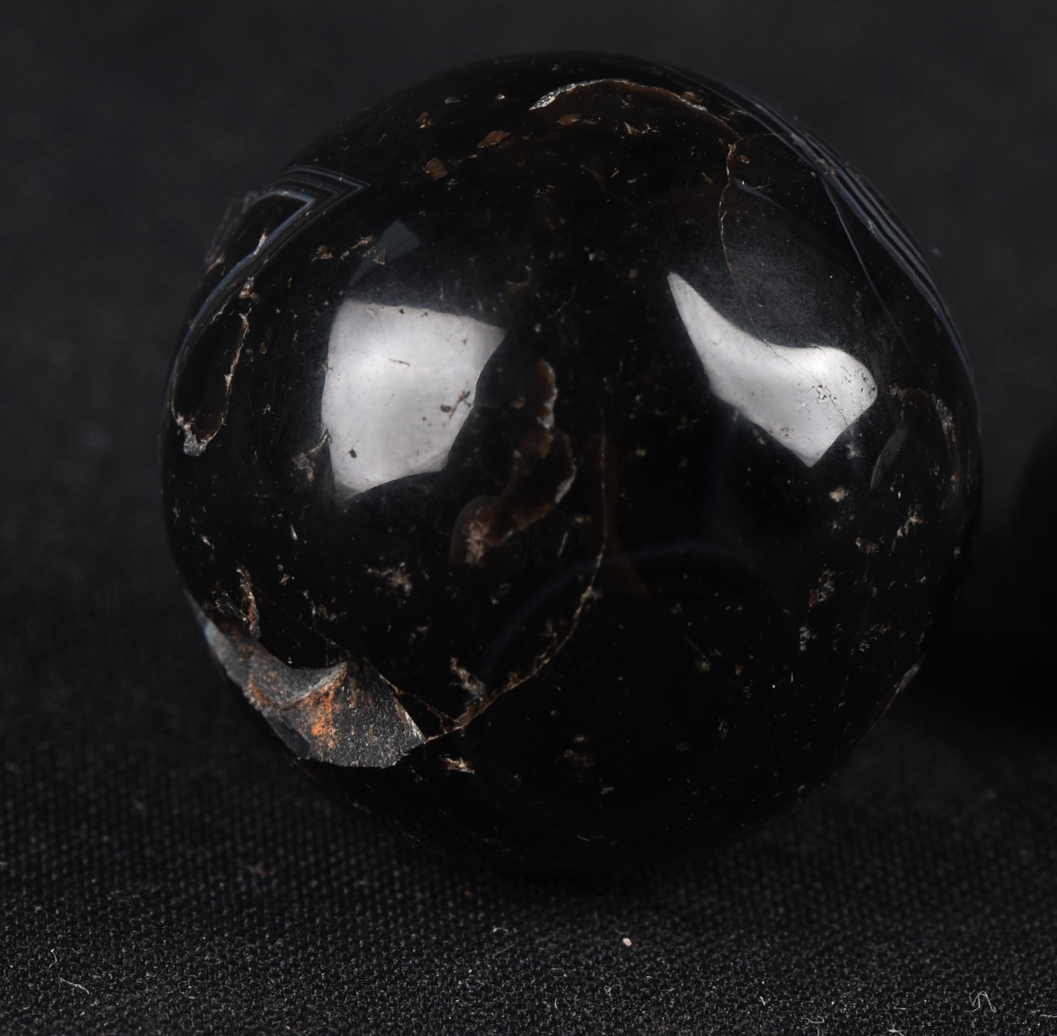 Mystic old  black Sulemani  stone/dzi bead / bhaisajyaguru  shaman ''eye of horus'' protection reach patina  #7815