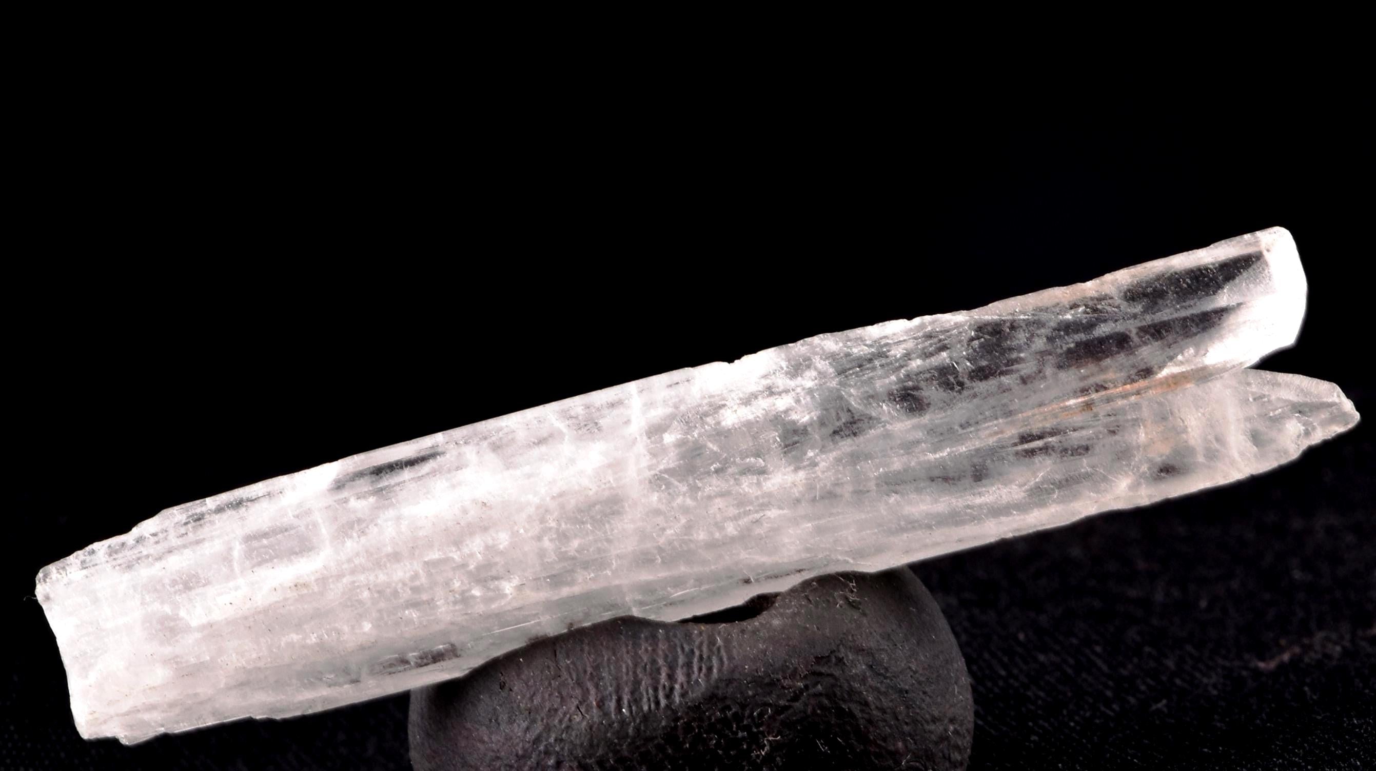 Natrolite crystal third eye meditation synergy 12  high energy crystal healing #7282