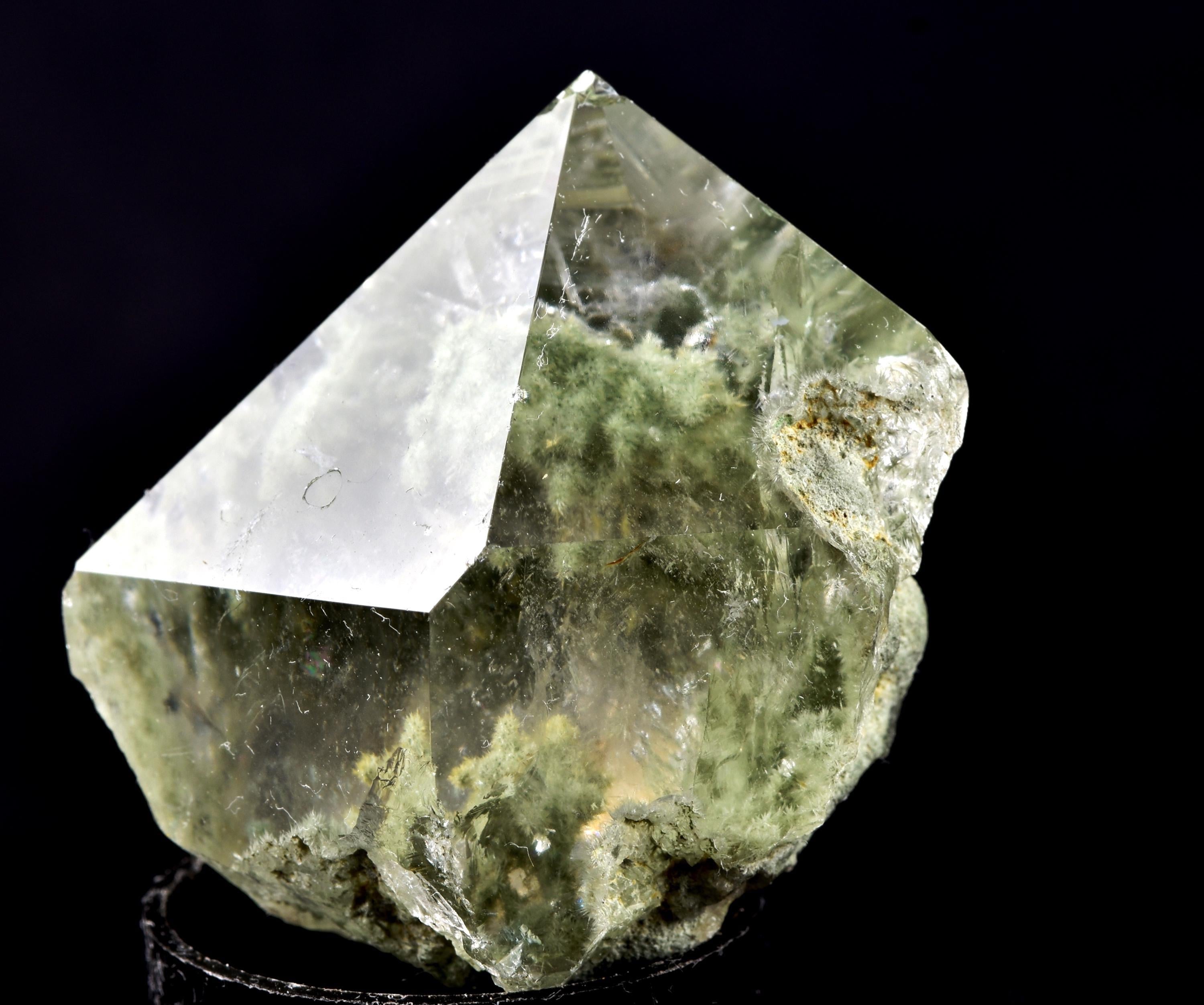 Himalayan green chlorite phantom  flower  purifying, detoxifying cleanse the aura, chakras and energy meridians  Himalayan wisdom   7871