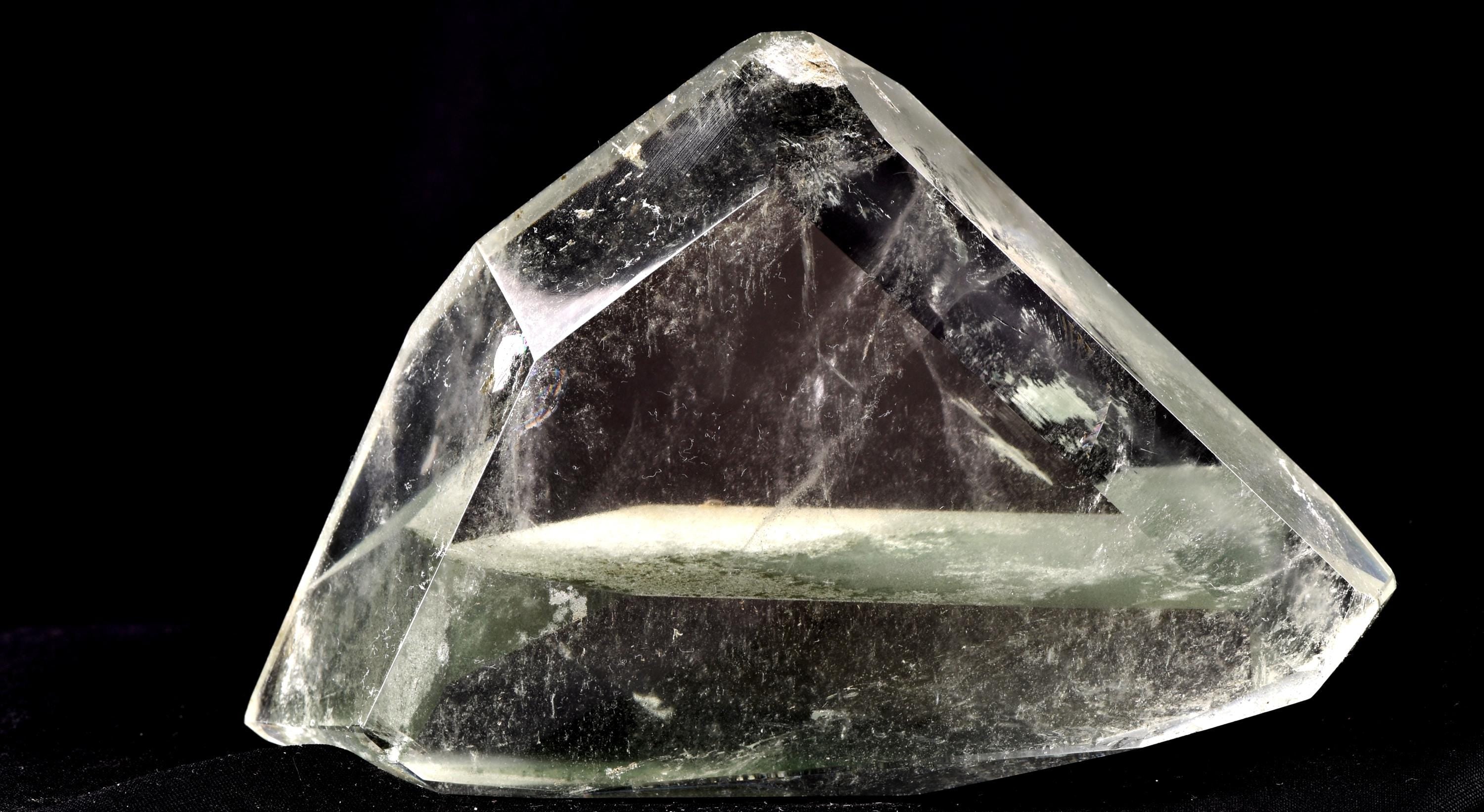 Himalayan green chlorite phantom   purifying, detoxifying cleanse the aura, chakras and energy meridians  Himalayan wisdom   7870
