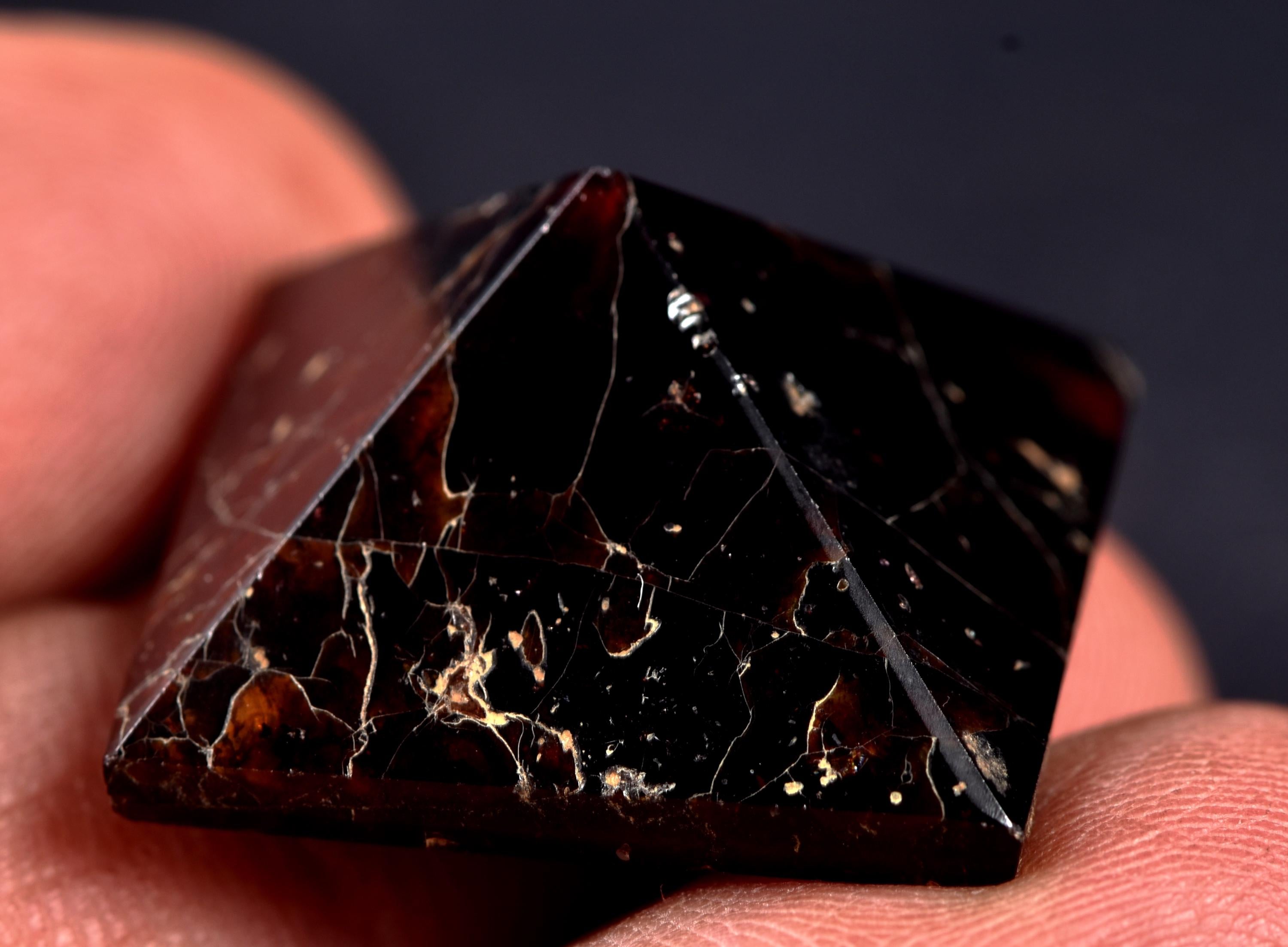 Garnet  polished pyramid natural  gem  from India # 7942