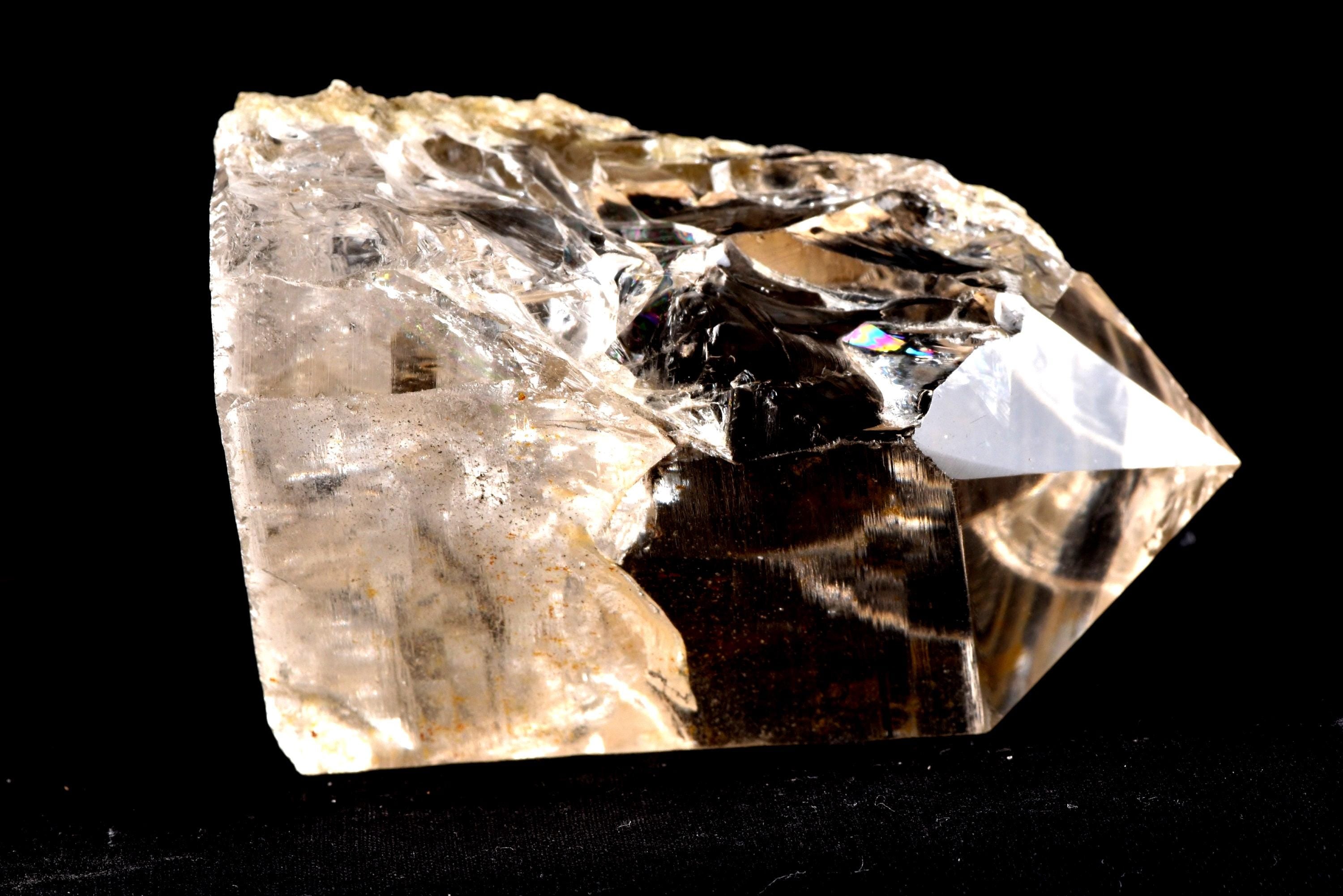Himalayan smoky bernacle quartz  rainbow genrator with devic windows ancient  wisdom.#7913