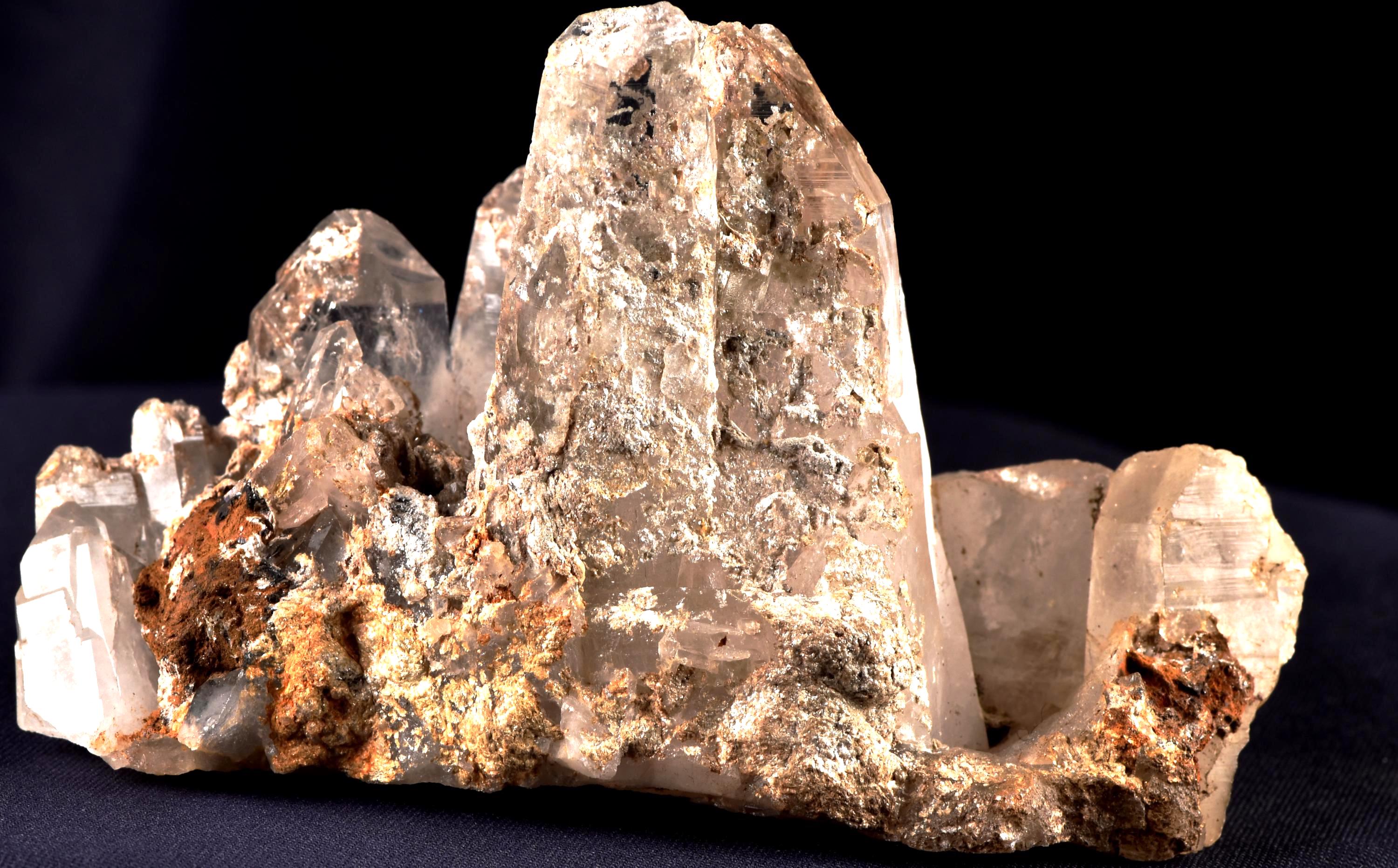 Himalayan  quartz family holistic stimulate inspiration love heart chakra healing  energy frequencies wisdom gift crystal #8002