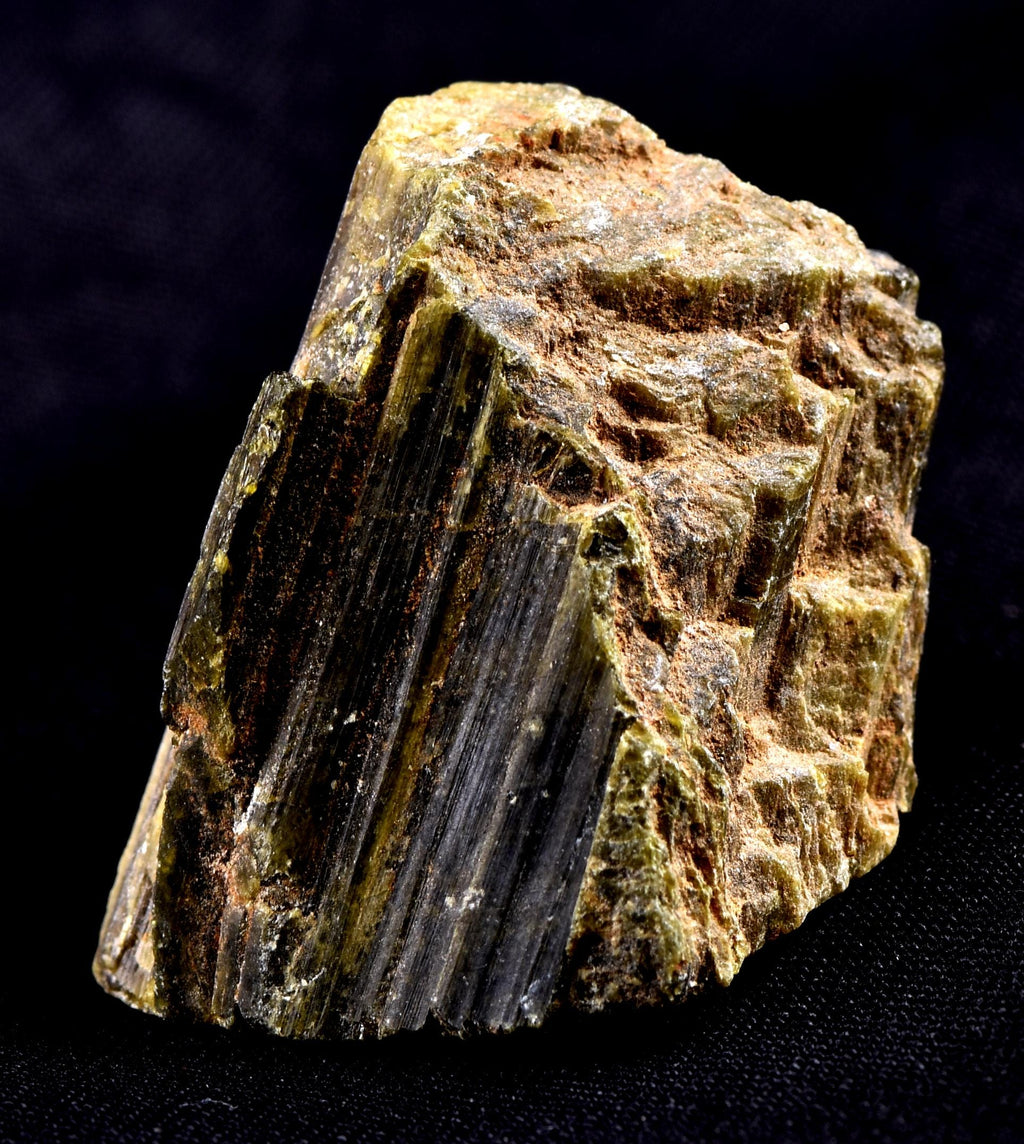 green Tourmaline  essence of the plant kingdom  shamanic stone, protection 8016
