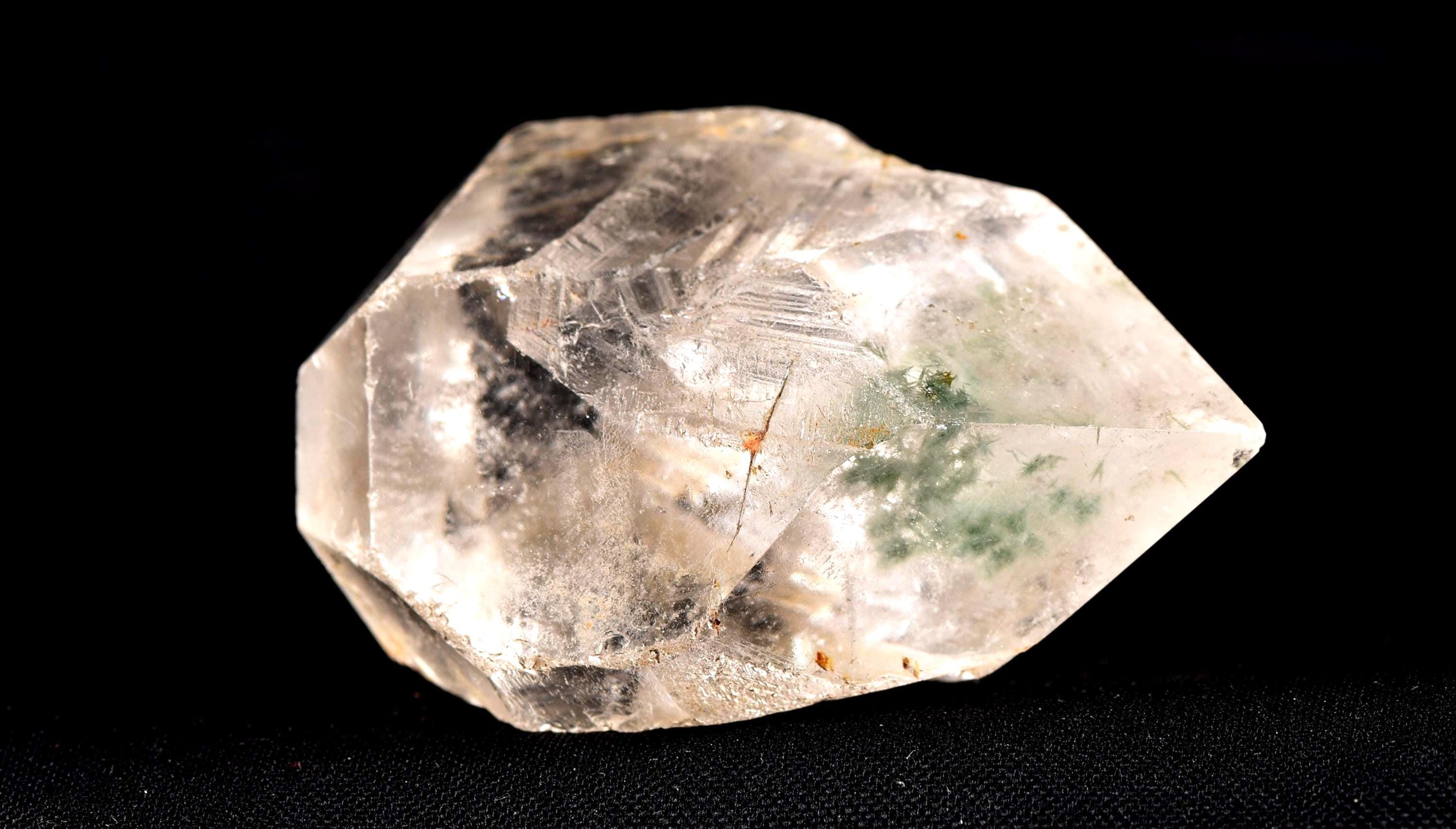 Himalayan green chlorite phantom  flower  purifying, detoxifying cleanse the aura, chakras and energy meridians  Himalayan wisdom   7871