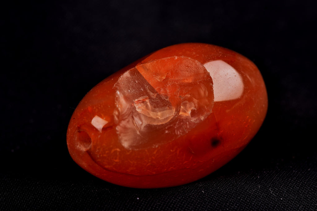 old mystic  pema raka = red lotus color bead ''sanctified'' by ritual, courage creativity# 8084