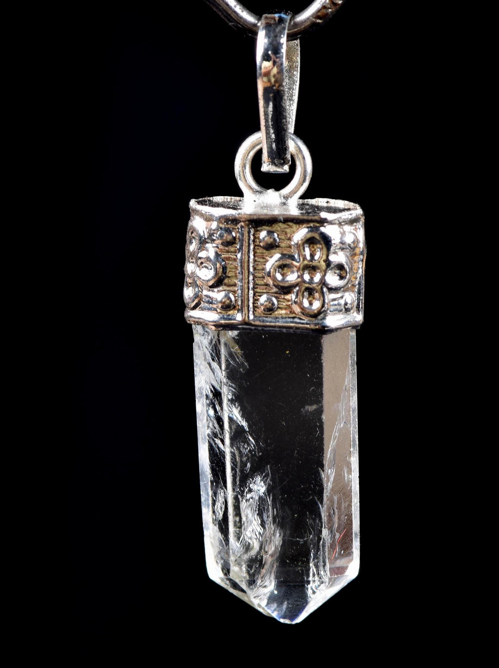 Satyaloka  quartz   quartz inside  Pendant synergy 12 crystal  #8125