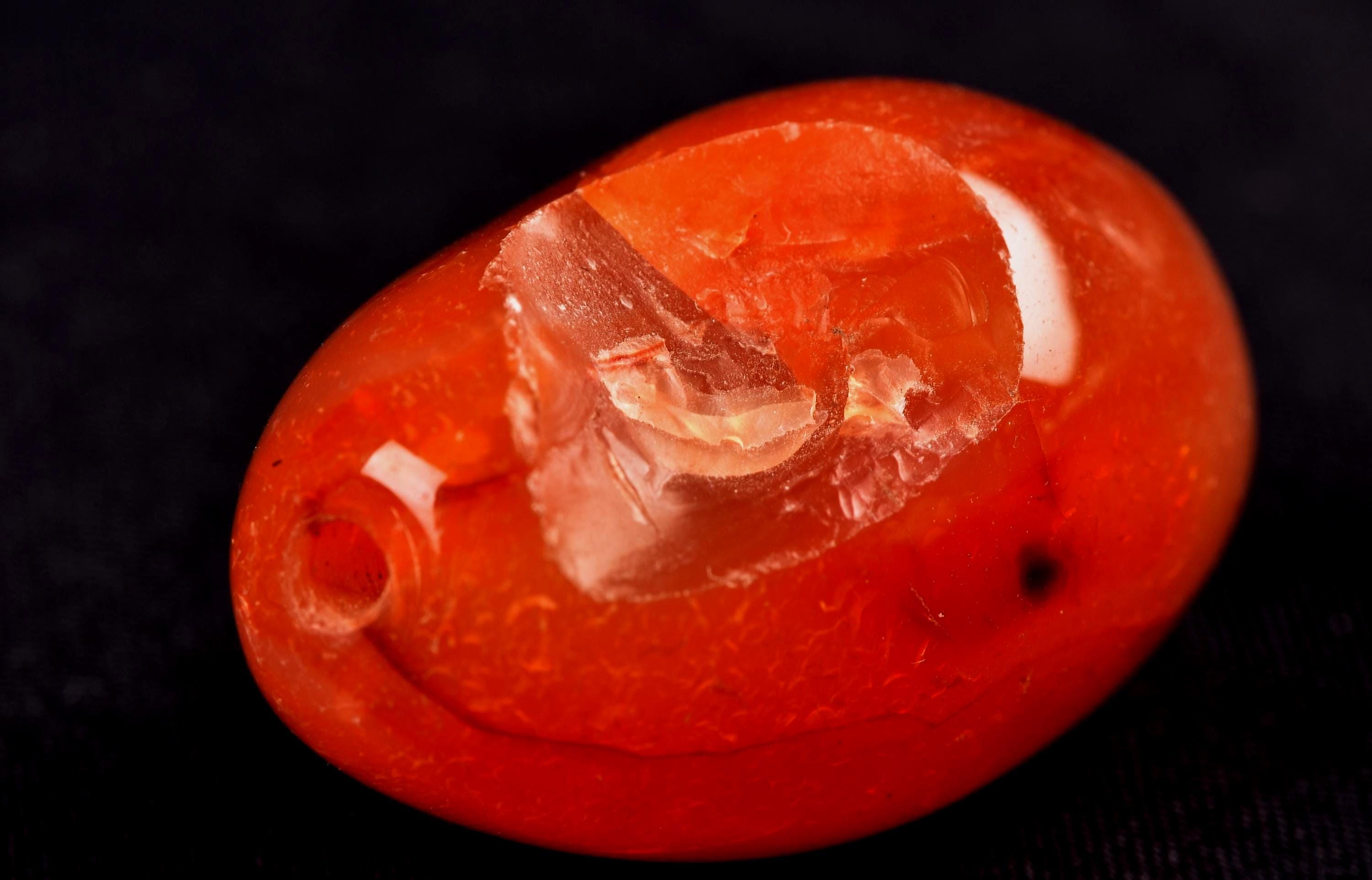 old mystic  pema raka = red lotus color bead ''sanctified'' by ritual, courage creativity# 8084