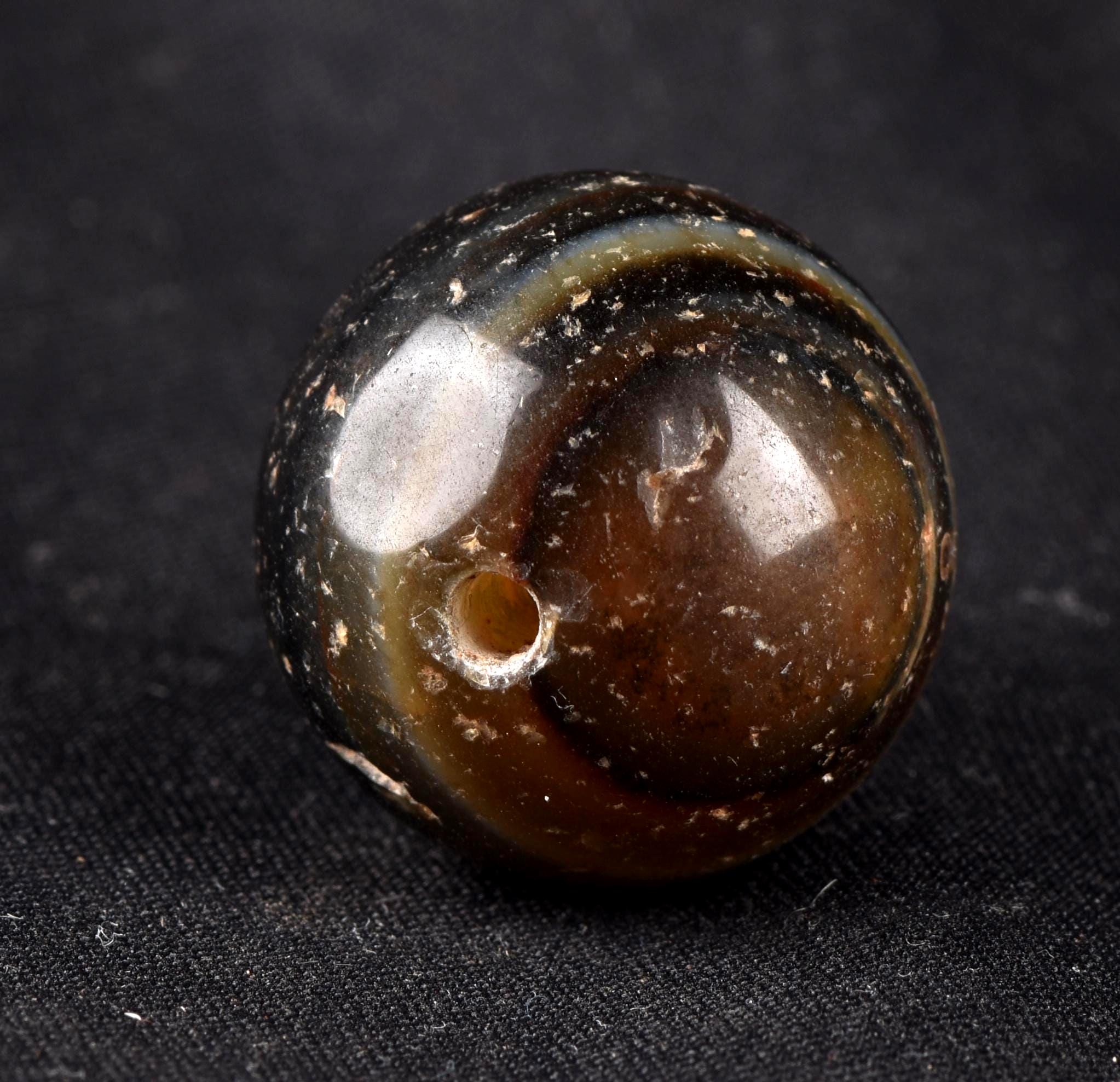 Mystic old  Sulemani  stone/dzi bead / bhaisajyaguru  shaman protection reach patina  #7807